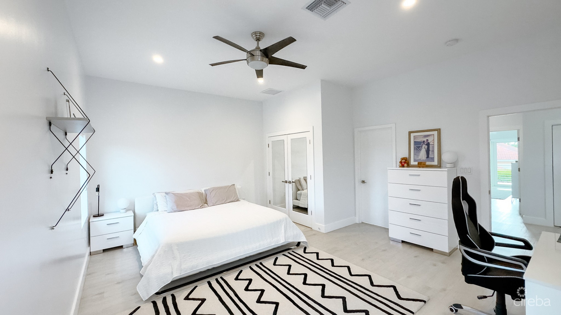 PATRICKS ISLAND EXECUTIVE HOME