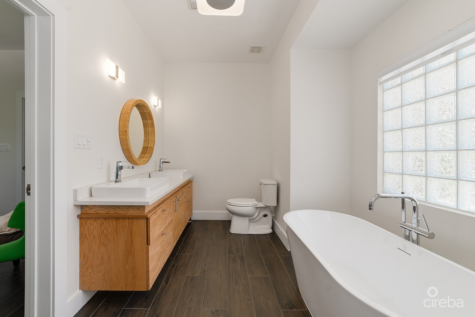 VISTA ON NORTH WEST POINT RD + 0.20 ACRE LAND LOT