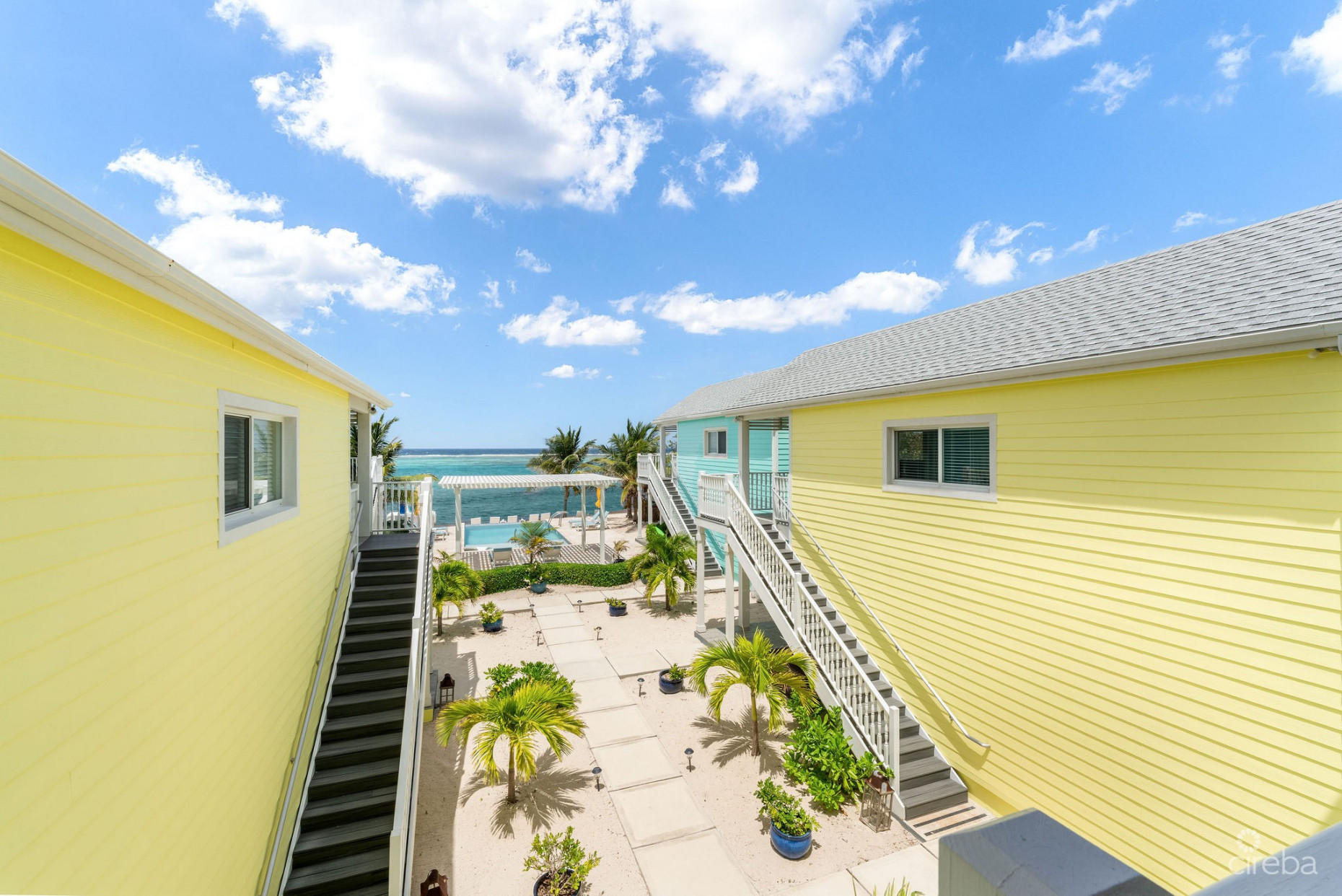 THE COTTAGES IN EAST END ~ BOUTIQUE HOTEL