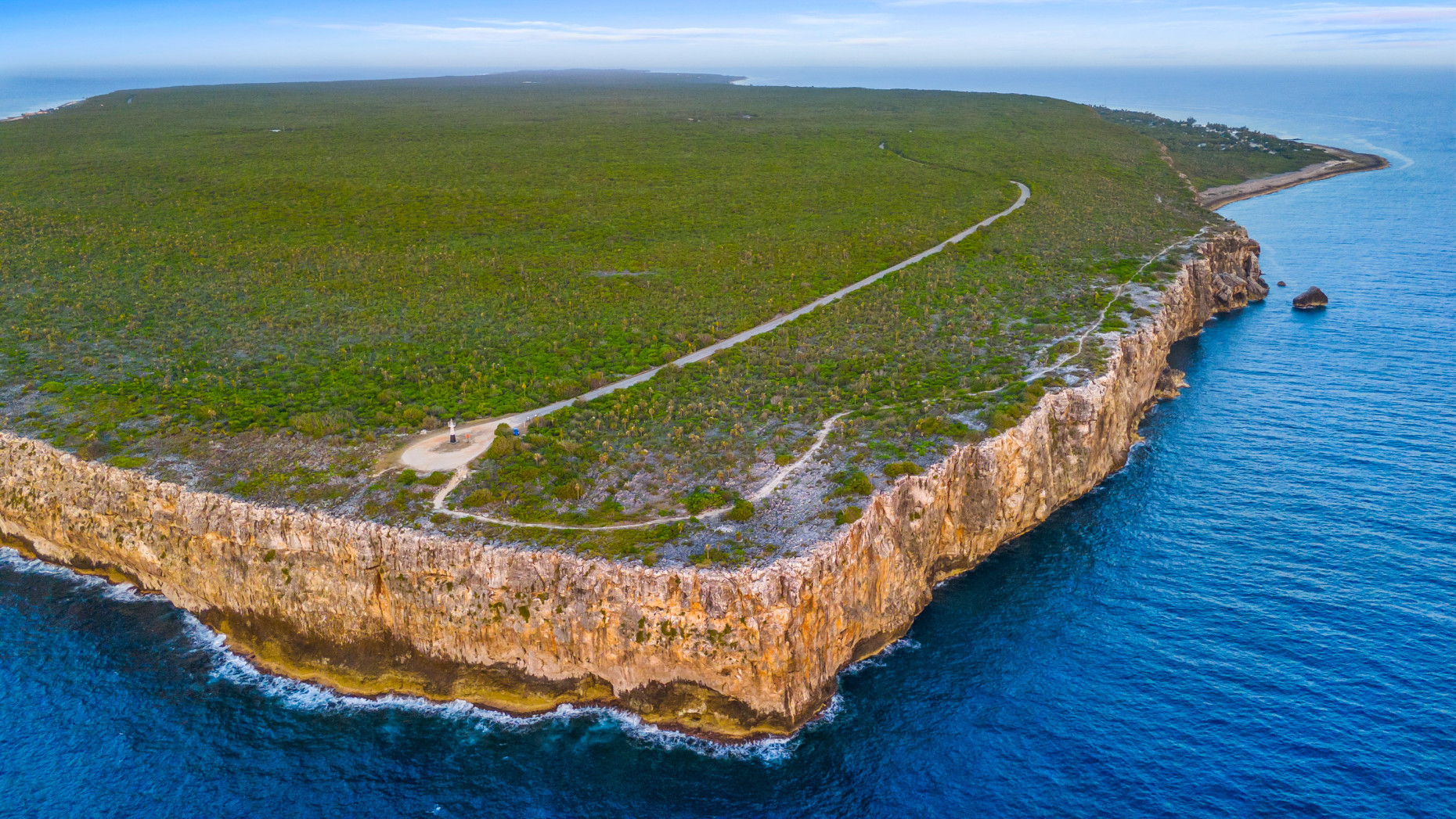 125 Acres Of Prime Land With 6,800ft Of Bluff Edge And Up To 150ft Elevation