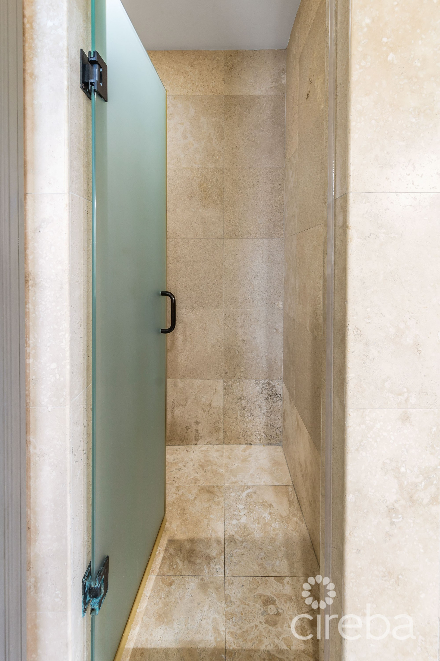 KISHA 201 SOUTH SOUND