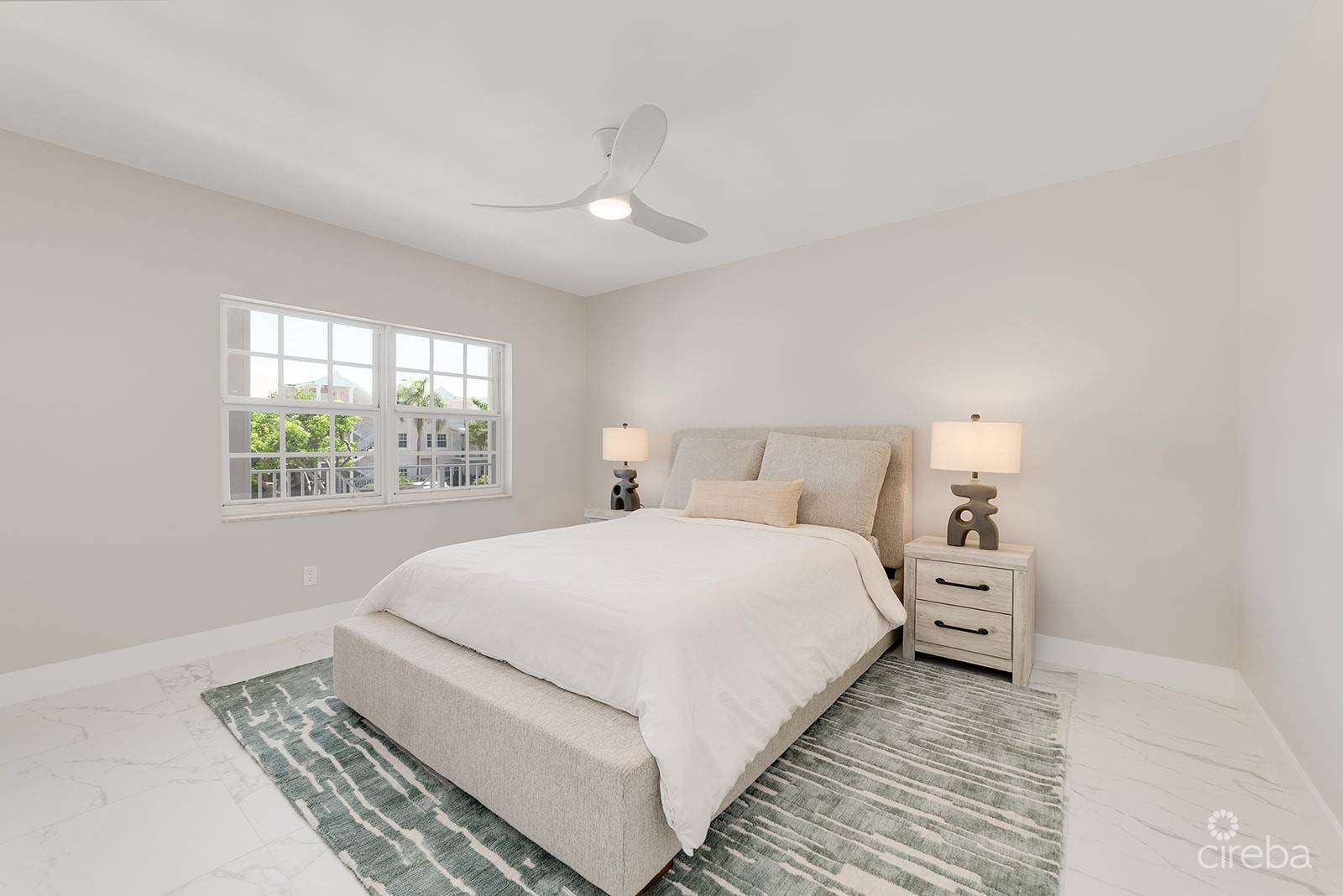 BRITANNIA LIONS COURT #324 - ELEGANT 3-BEDROOM CORNER UNIT | 2,100 SQFT | GOLF COURSE VIEWS