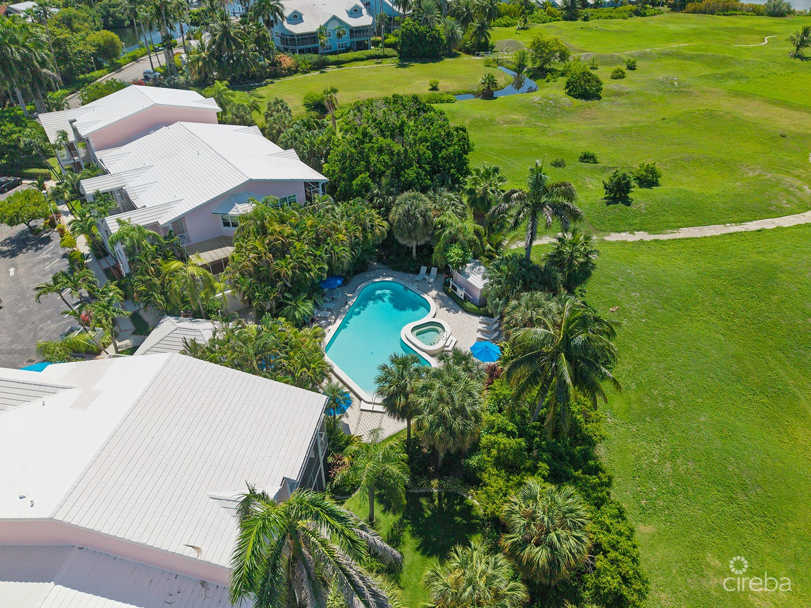 BRITANNIA LIONS COURT #324 - ELEGANT 3-BEDROOM CORNER UNIT | 2,100 SQFT | GOLF COURSE VIEWS