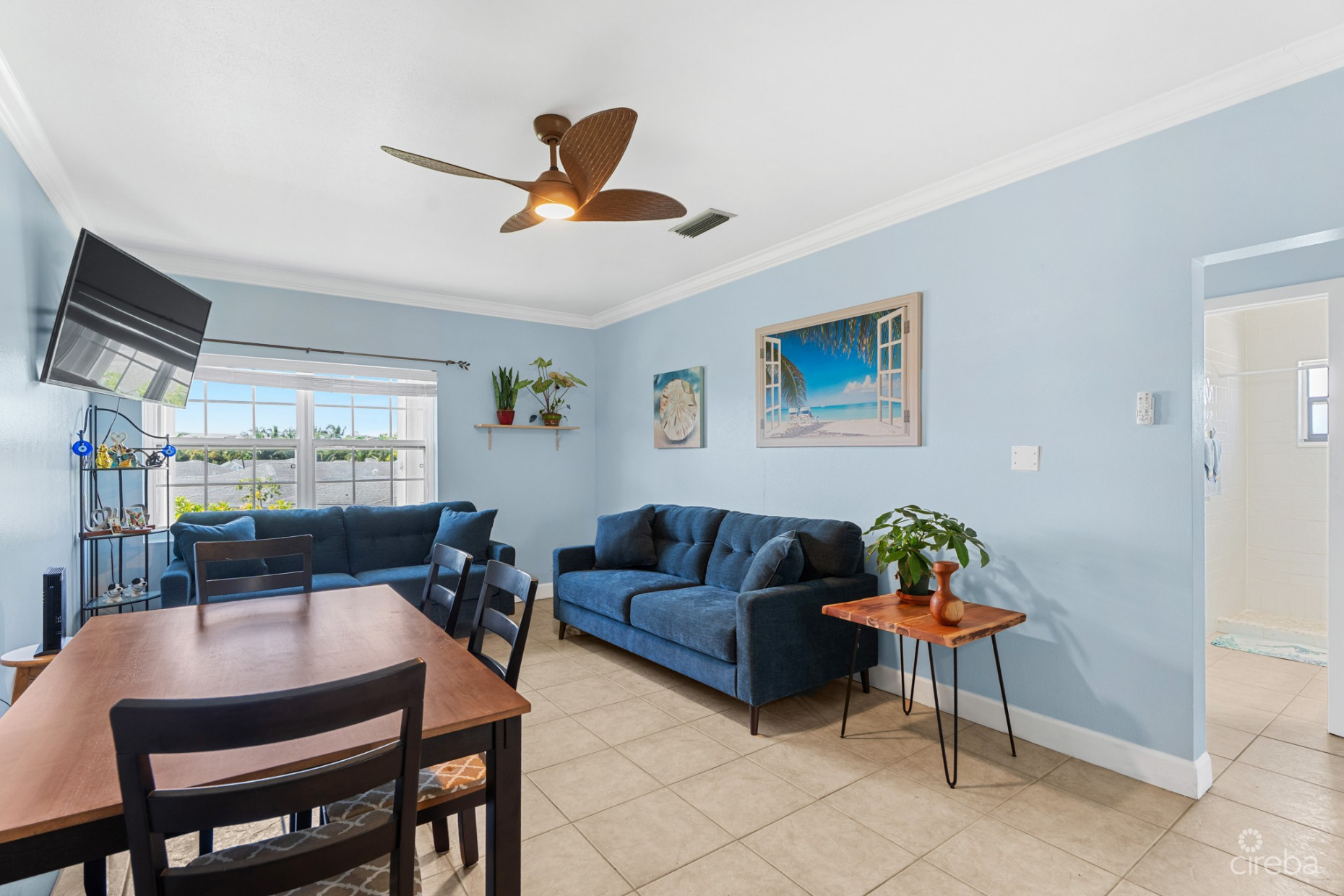 UPDATED 2-BEDROOM CONDO IN SILVER OAKS, GEORGE TOWN!