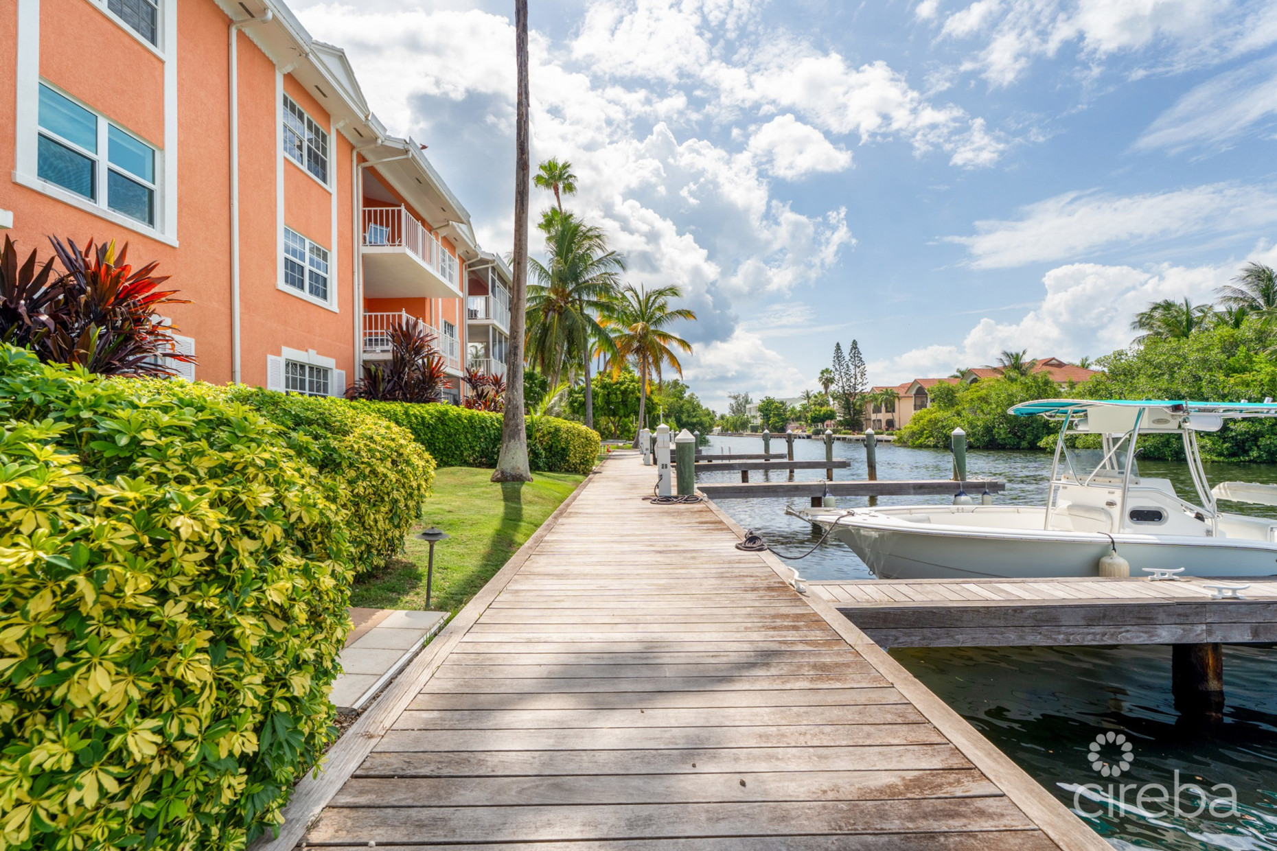 BRITANNIA, REGENTS COURT 613,  WITH DOCK