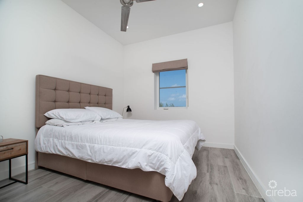 19 NORTH UNIT 315 - WITH LAKE VIEW