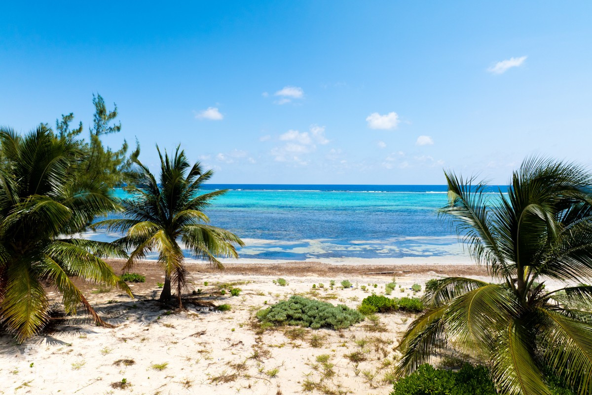 PRIME BEACHFRONT DEVELOPMENT OPPORTUNITY