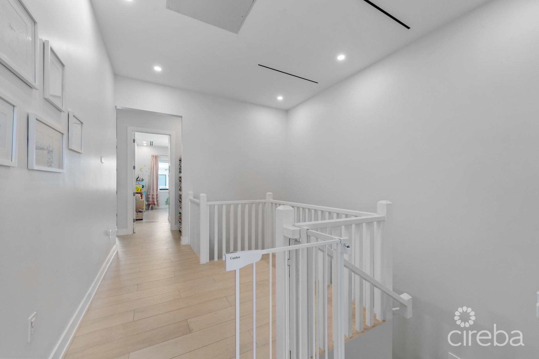 OLEA 112,  CANAL FRONT 4 BED DUPLEX