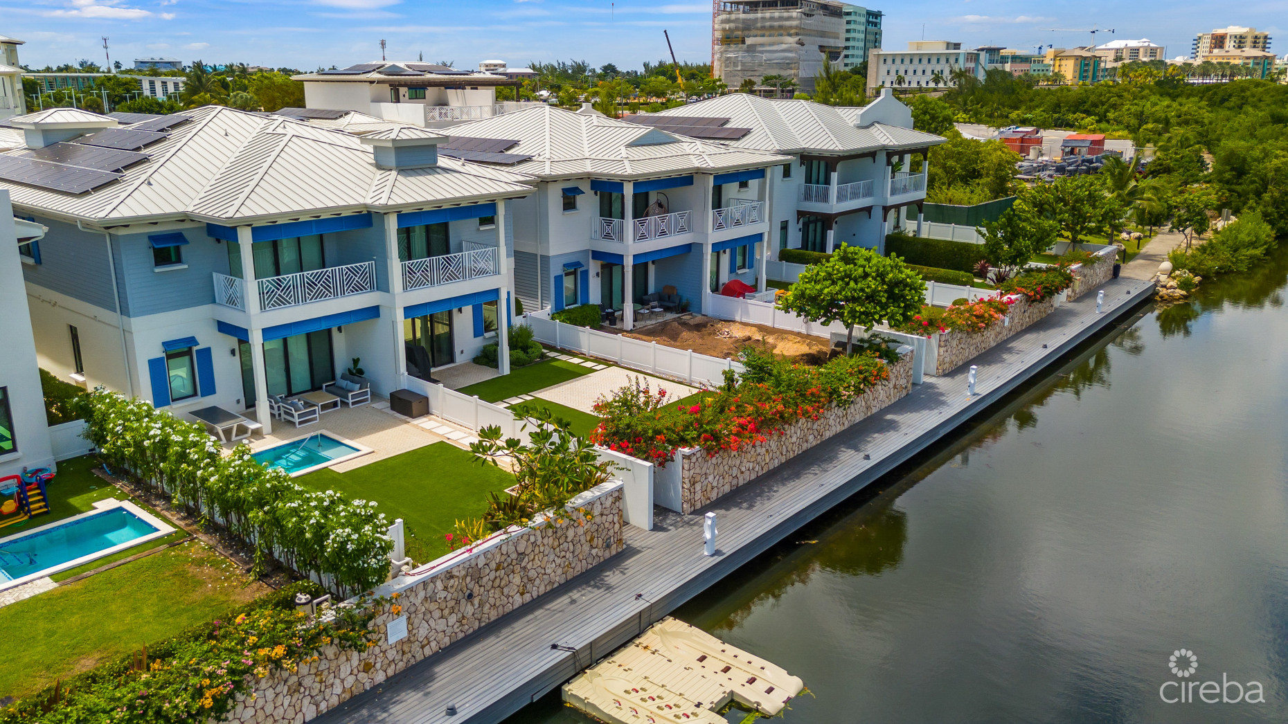 OLEA 106, CANAL FRONT 3 BED DUPLEX