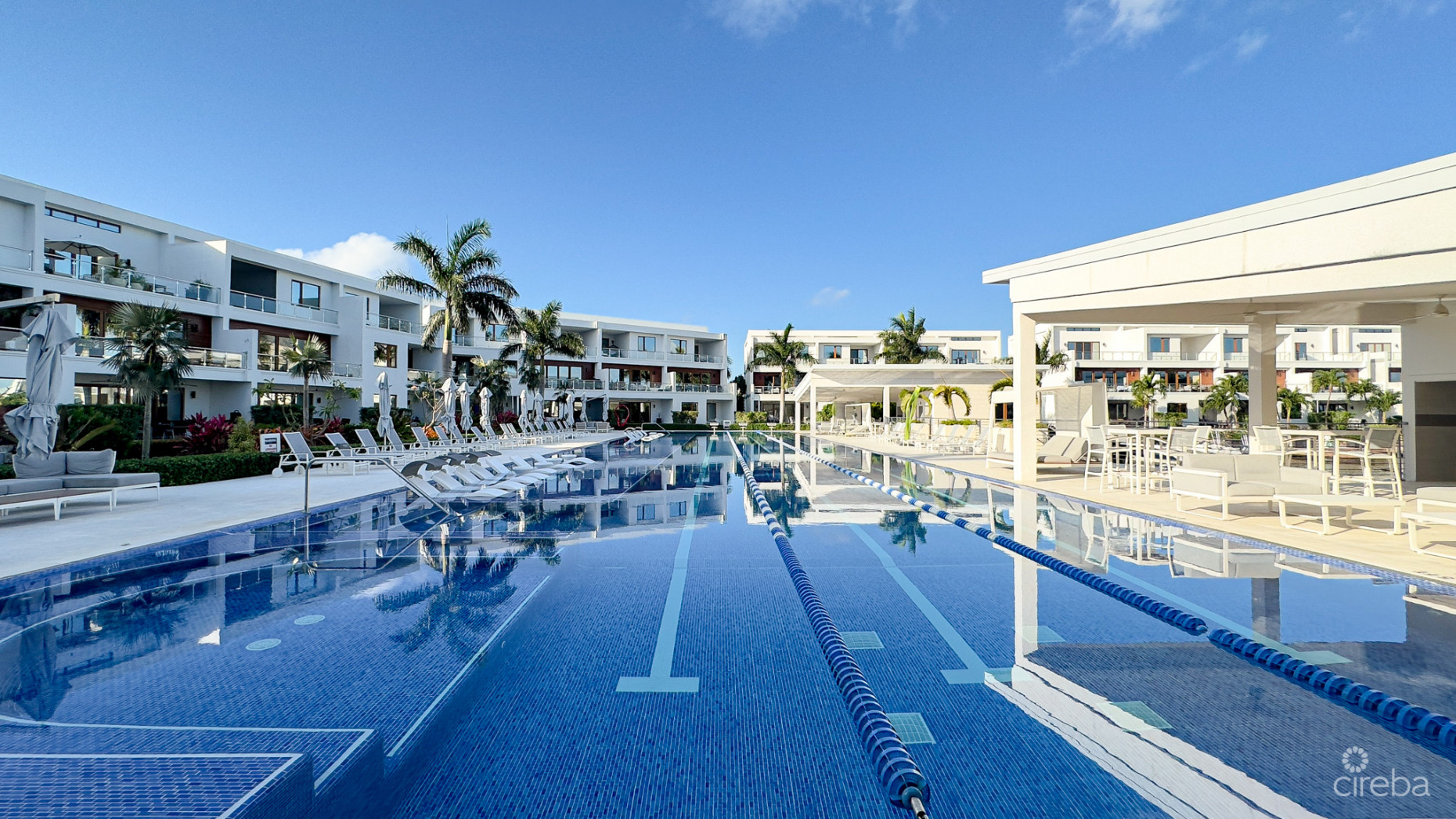 4 BED ARVIA CANAL FRONT