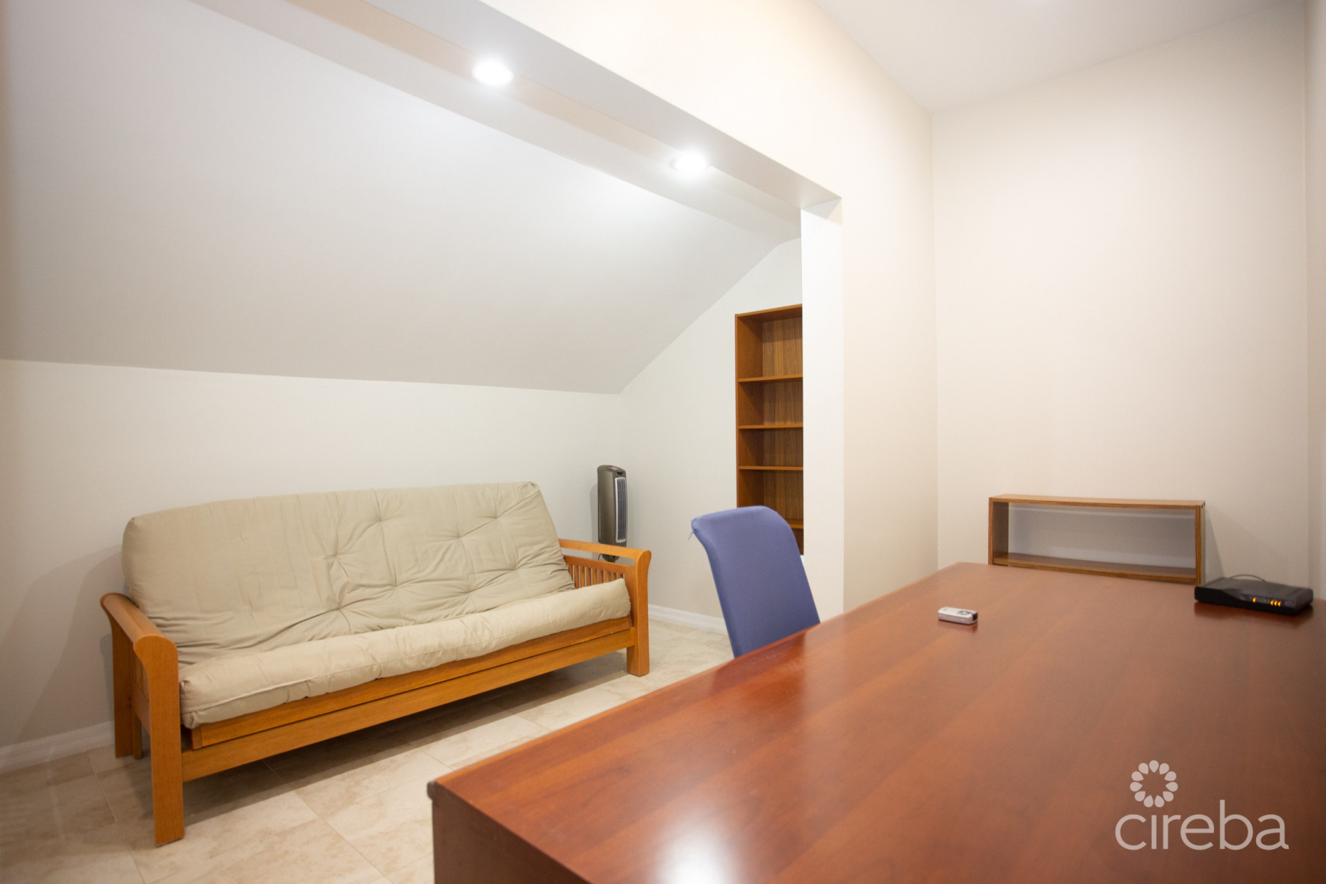 ST. TROPEZ #9 - 3BED + DEN