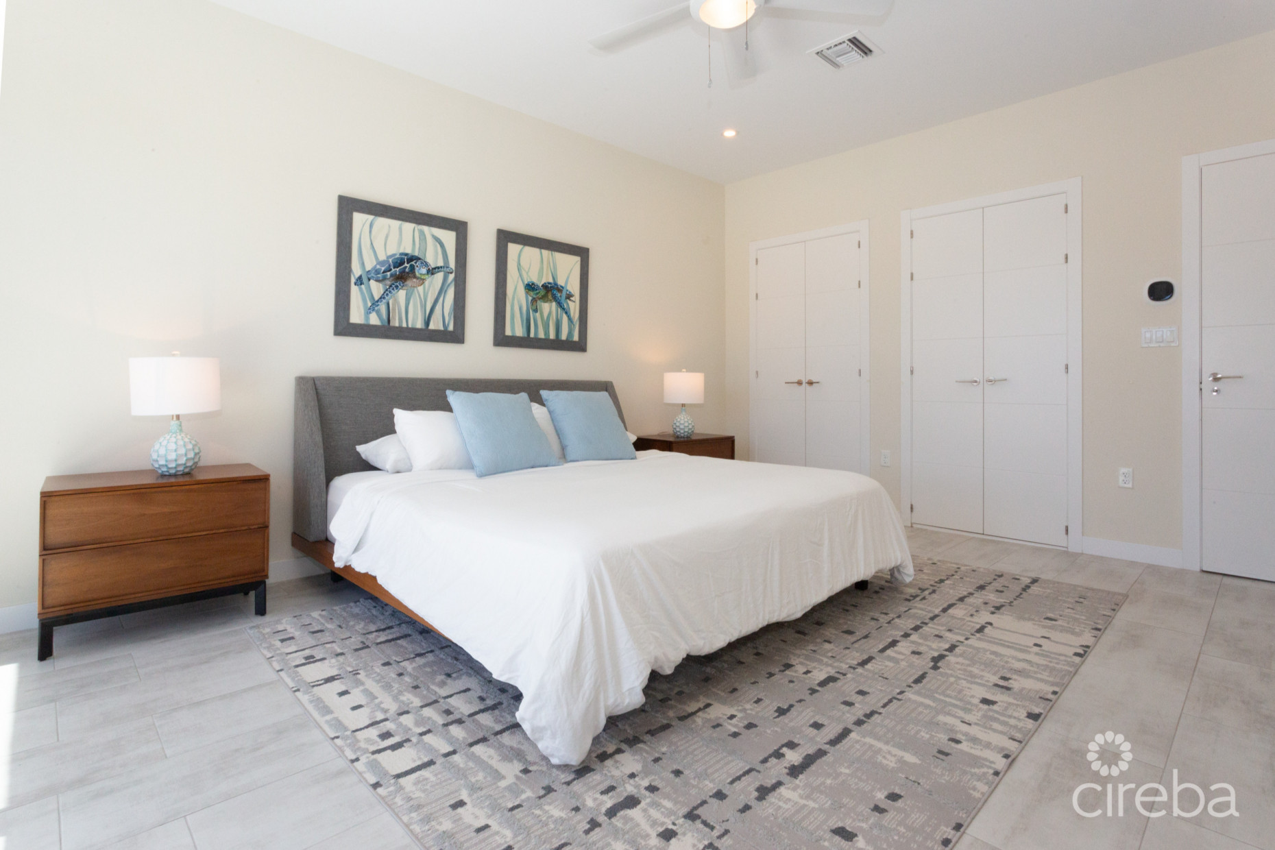 VELA 4BED | NEWEST PHASE & NEWLY PAINTED