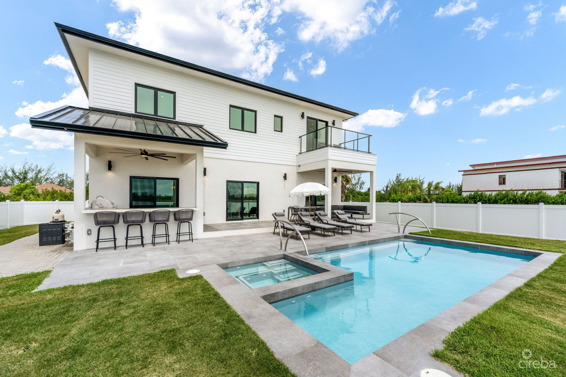 AUBURN BAY 3, CANAL FRONT HOME