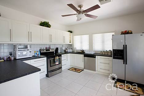 VILLA LA PLAYA, CAYMAN KAI HOME