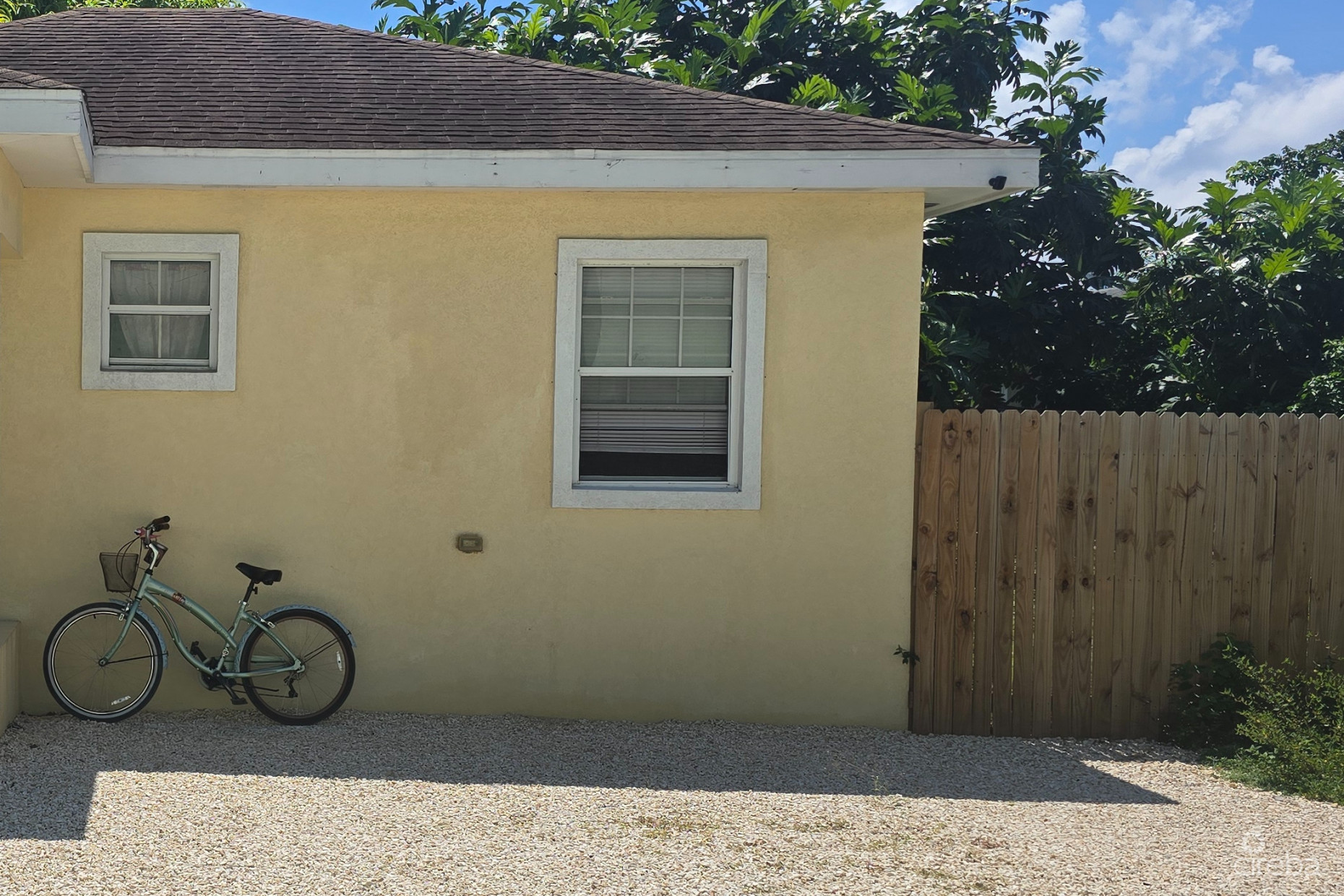 #185 EASTERN AVENUE HOME