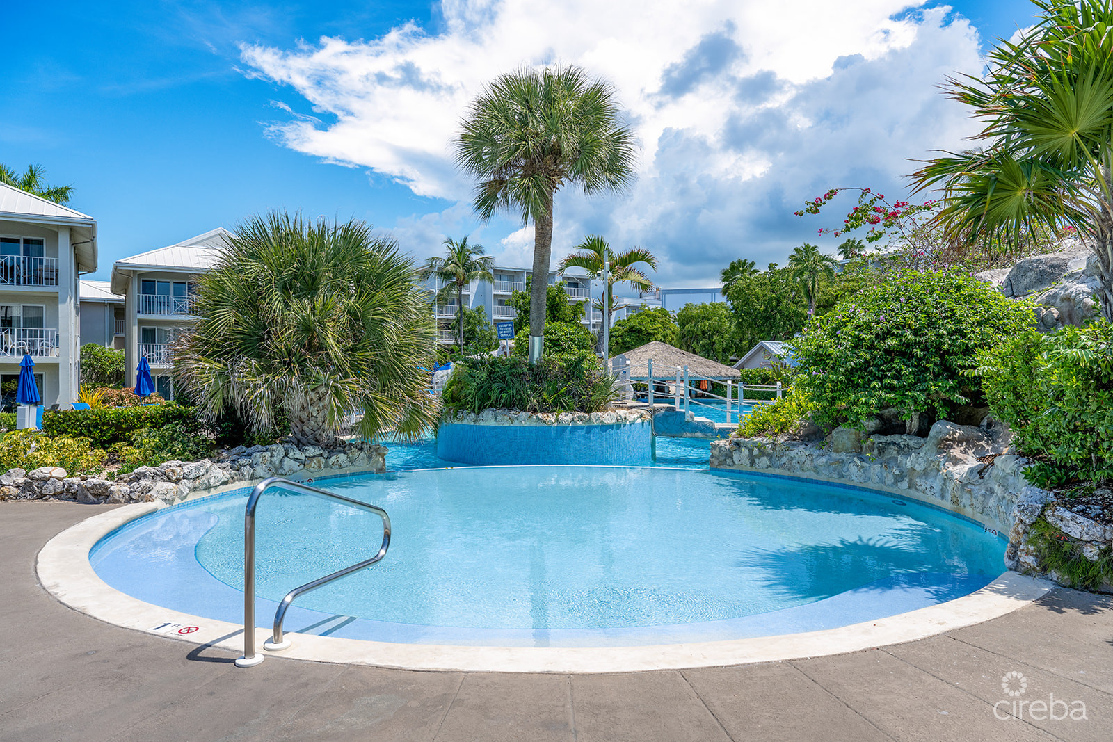 SUNSET COVE  - PENTHOUSE - CORNER UNIT