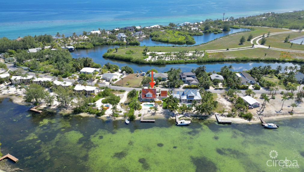 VILLA LA PLAYA, CAYMAN KAI HOME