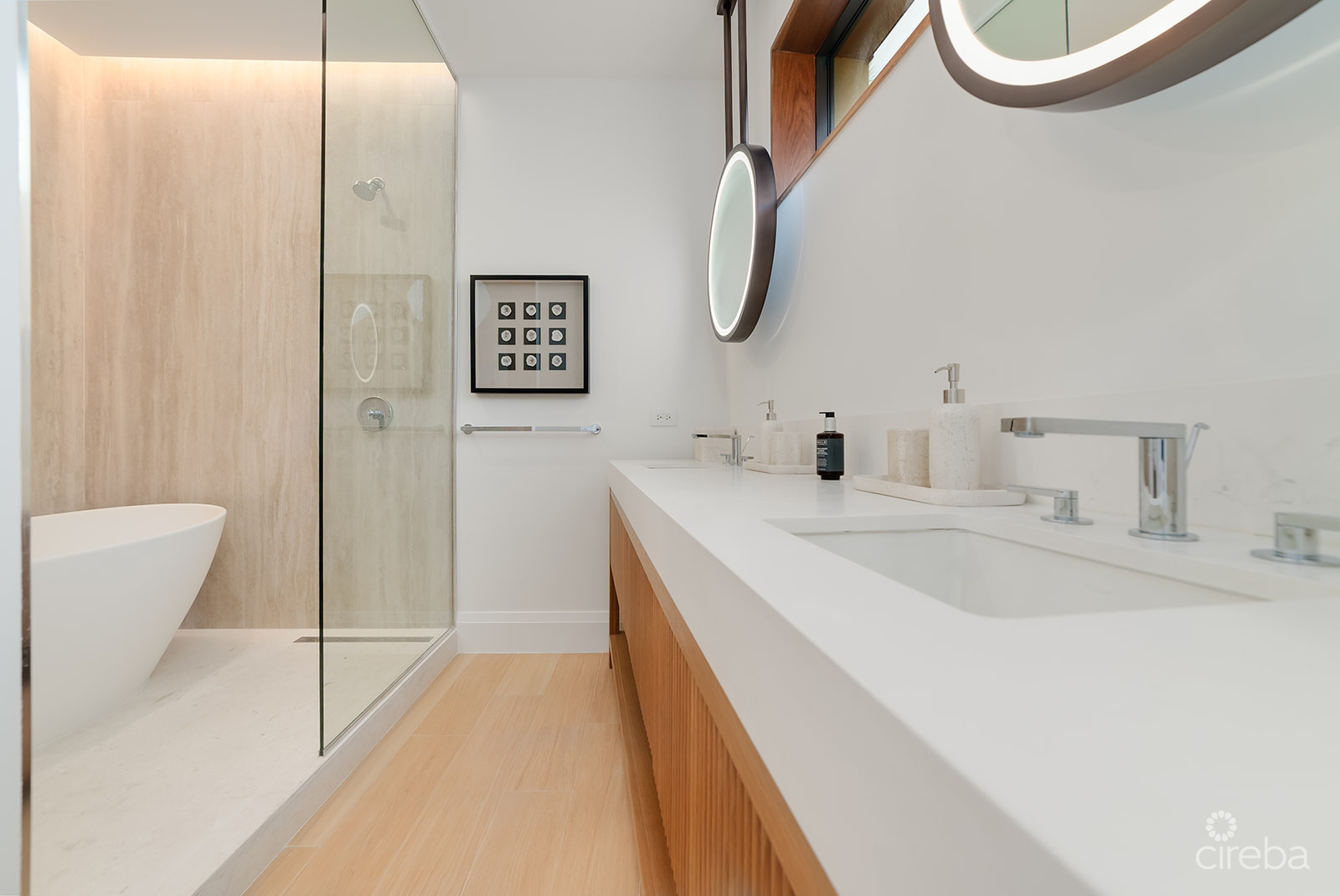 RESIDENCE 4 - THE SANDS