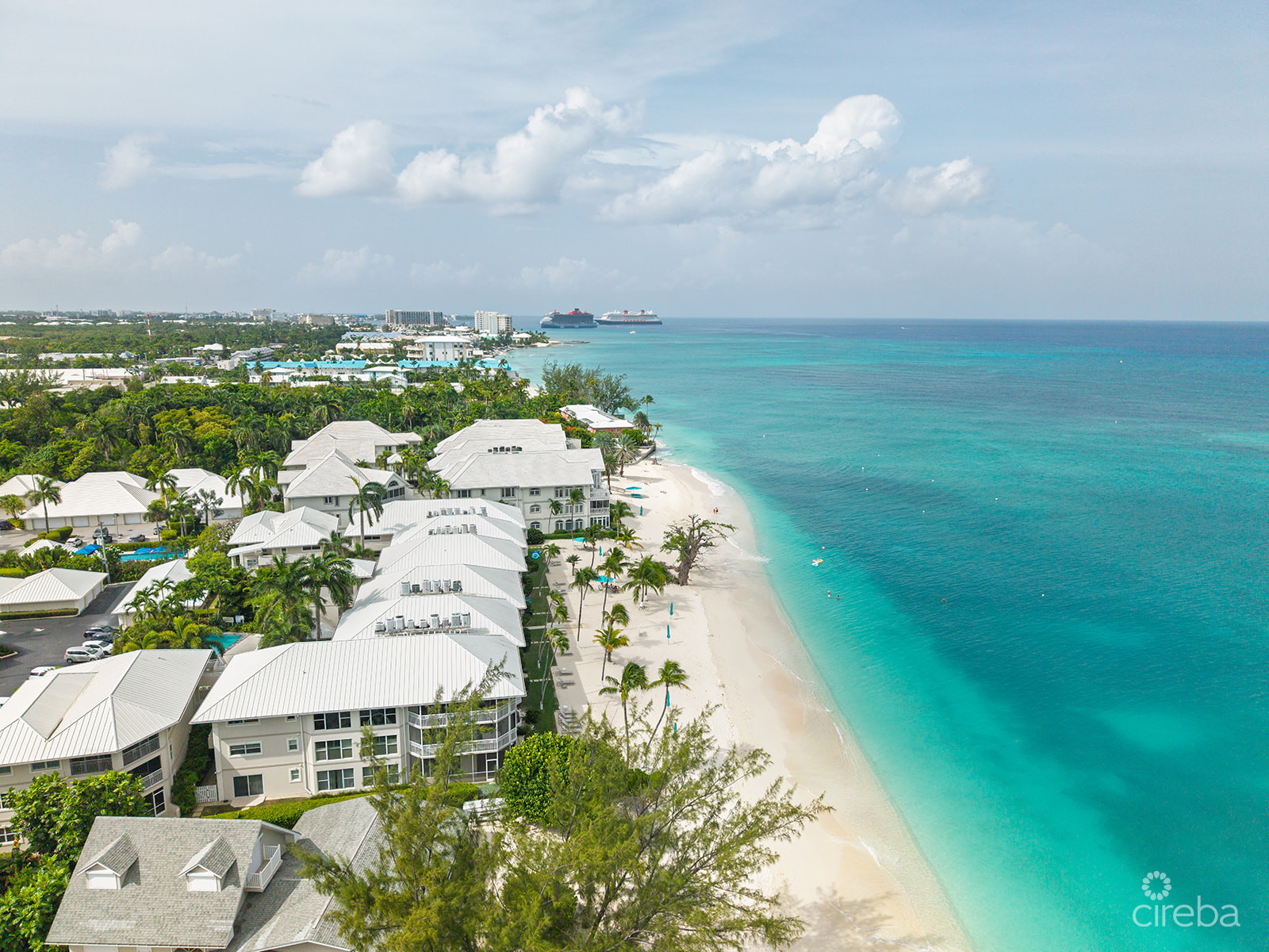 SEVEN MILE BEACHFRONT  CONDO, CAYMAN CLUB