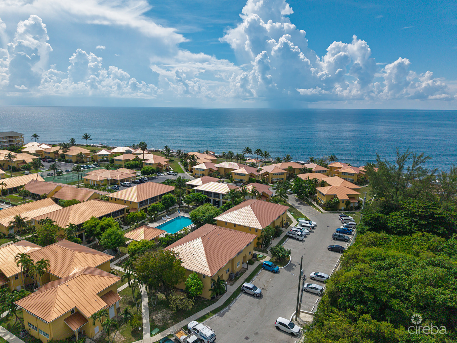 OCEAN CLUB 2BED/2.5BATH CONDO