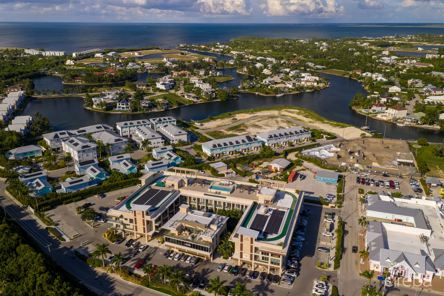 STYLISH 1 BED AT HARBOUR WALK