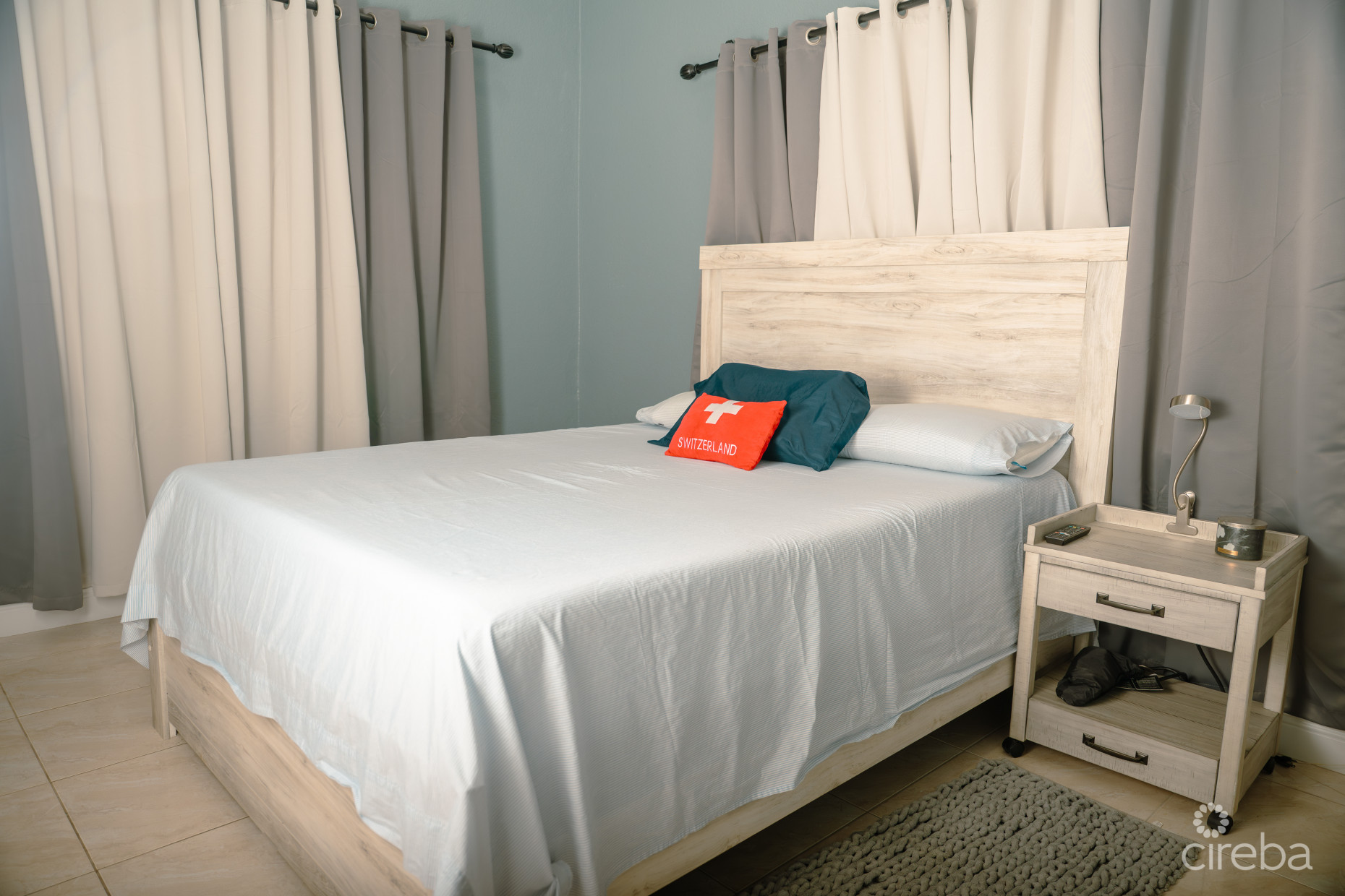 4 BEDROOM BEAUTIFUL FAMILY HOME IN SAVANNAH