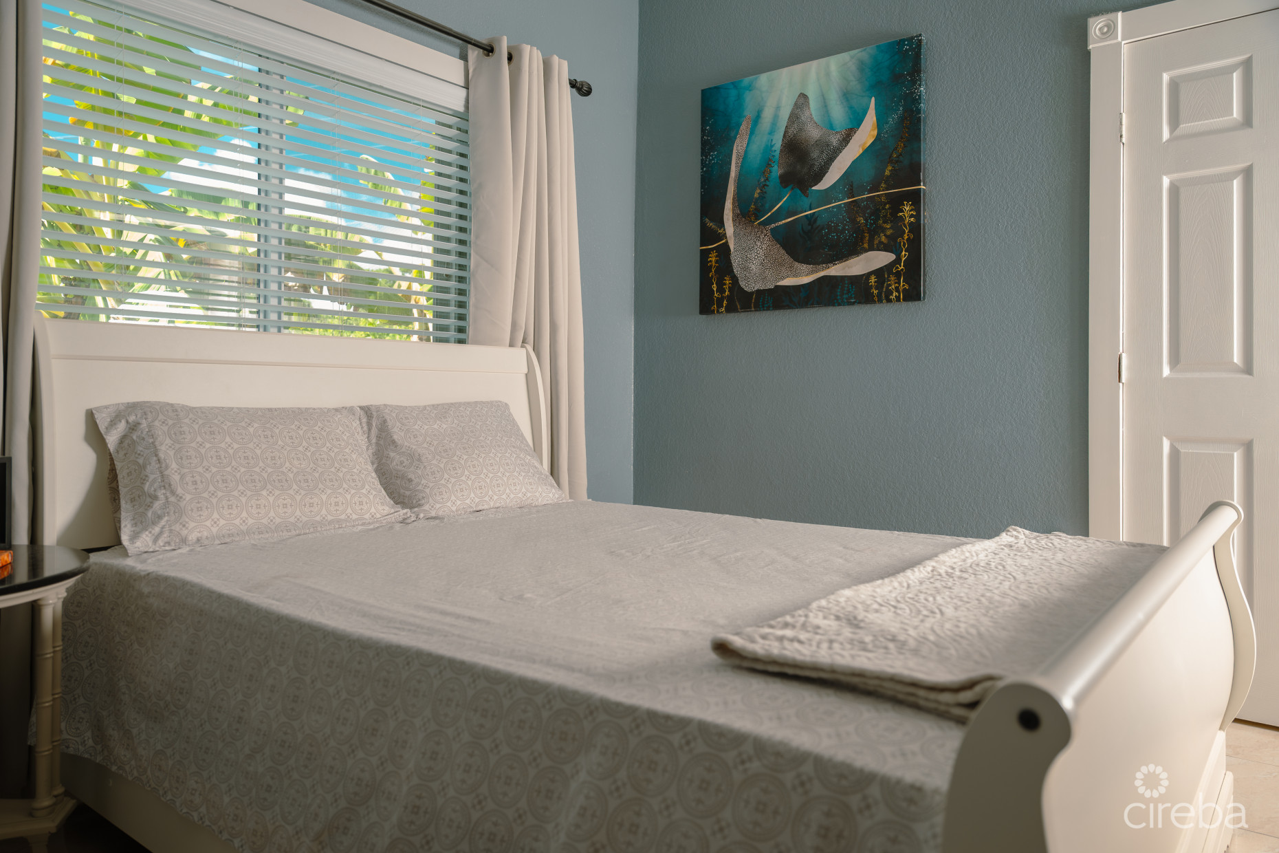 4 BEDROOM BEAUTIFUL FAMILY HOME IN SAVANNAH