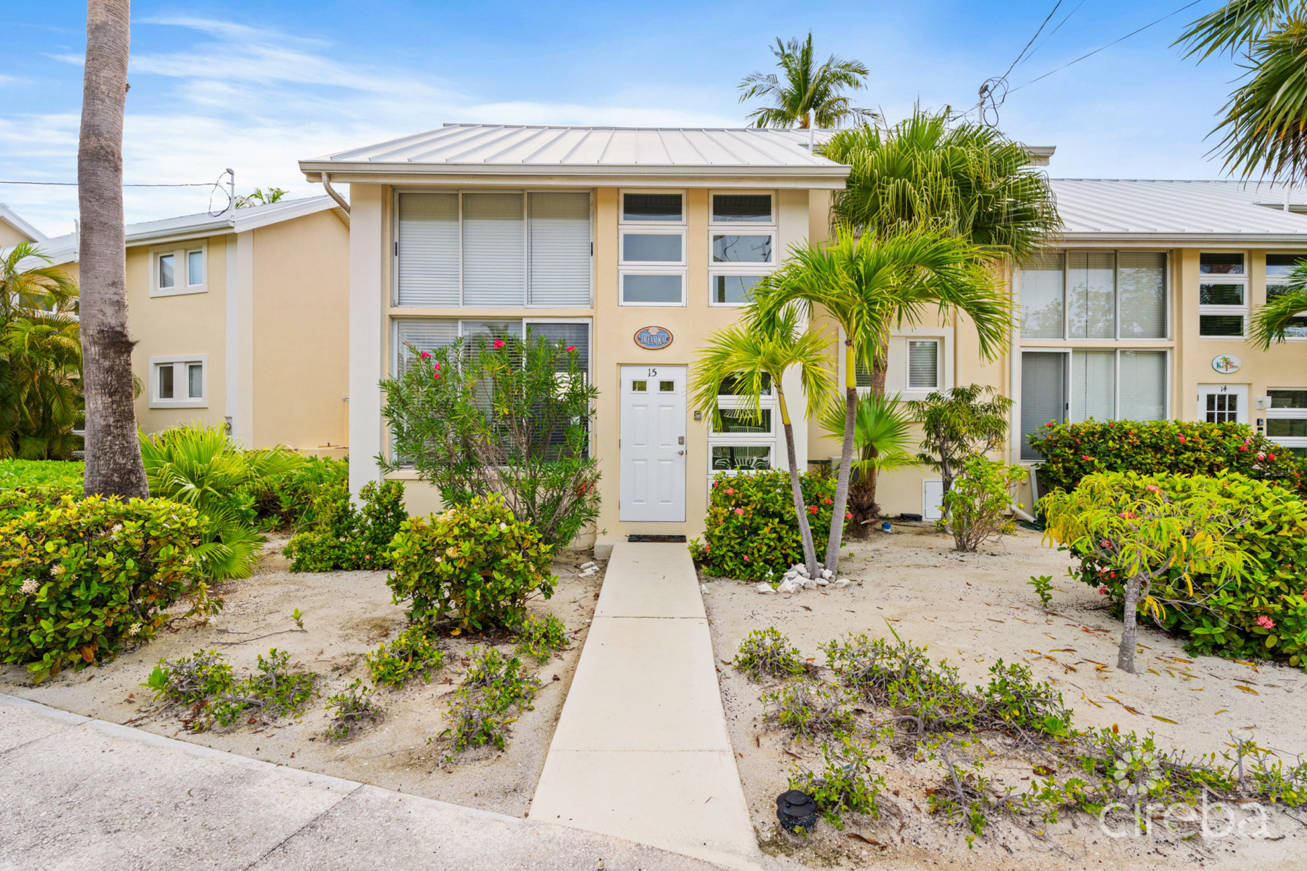 ISLAND HOUSE 15, RUM POINT BEACHFRONT TOWNHOME