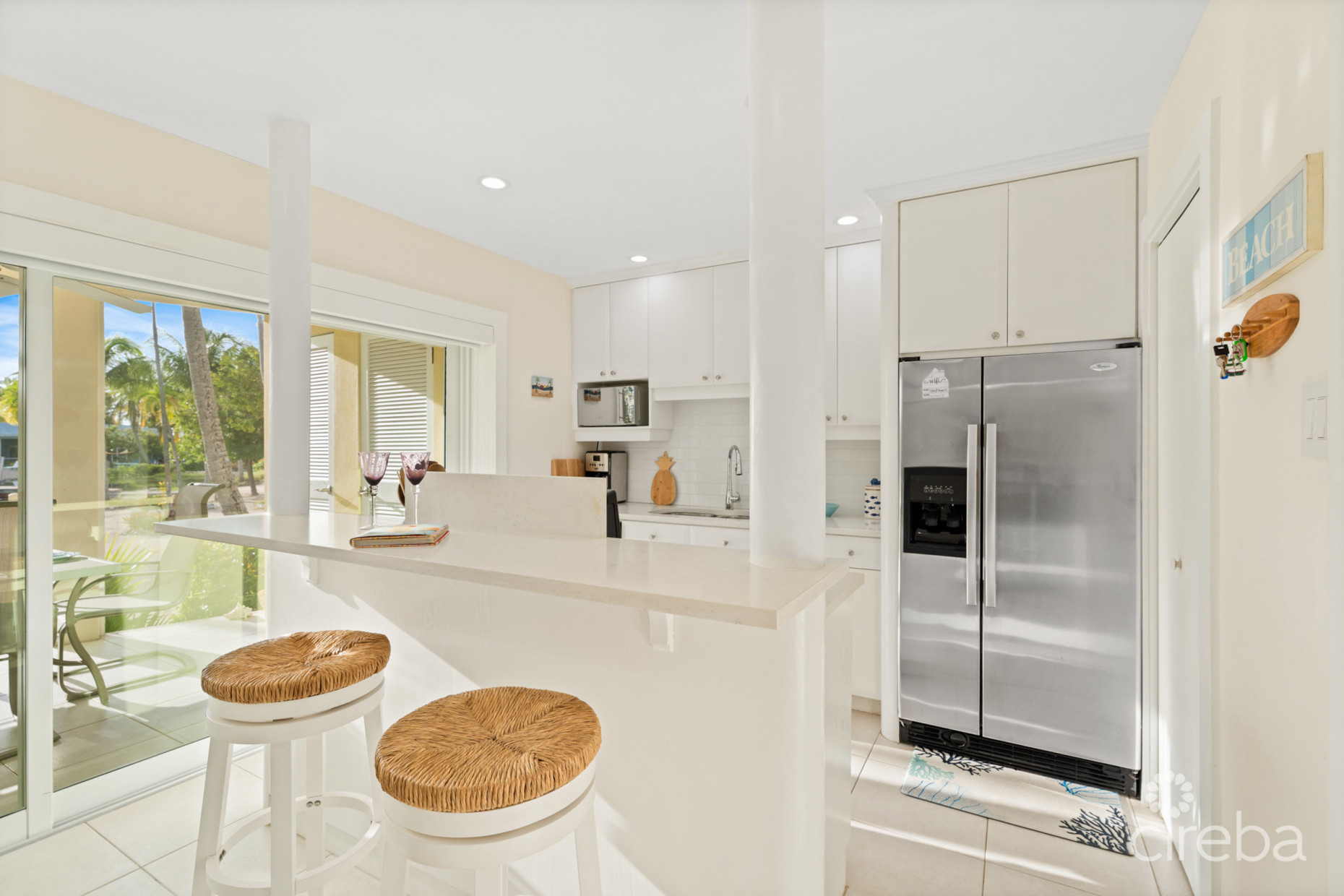 ISLAND HOUSE 15, RUM POINT BEACHFRONT TOWNHOME