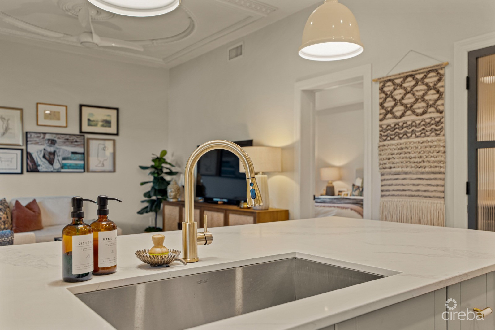 LANTERN POINT 58, PROSPECT CONDO