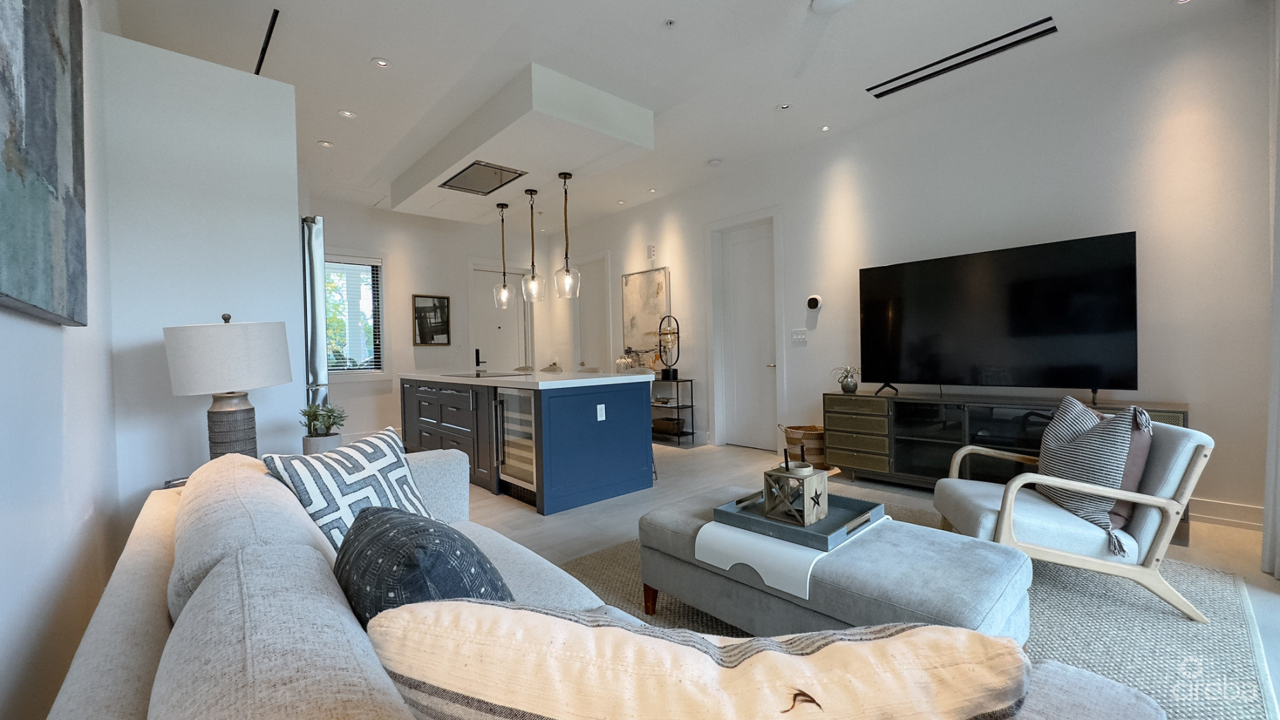 OLEA 1 BED, SEVEN MILE CORRIDOR