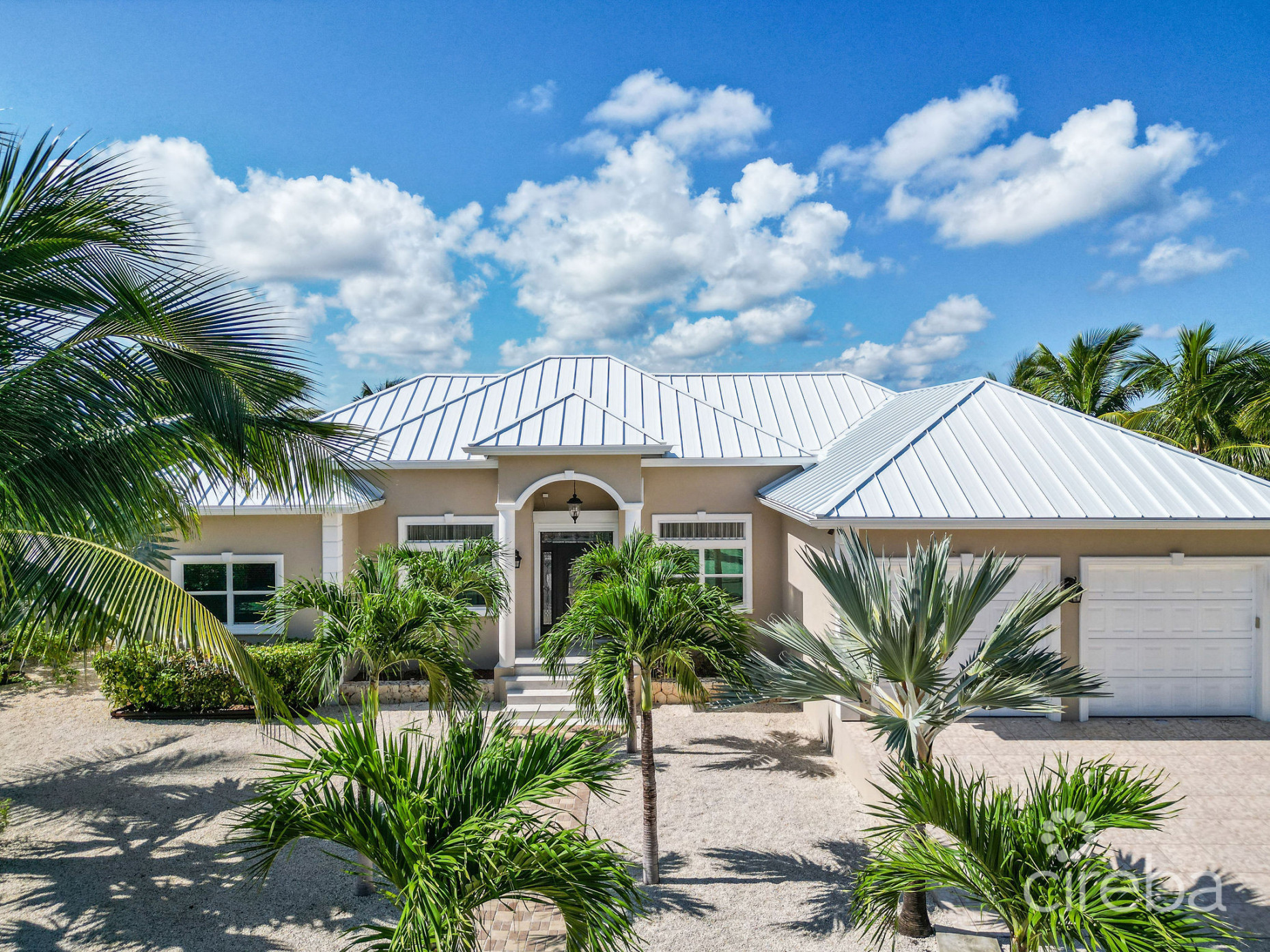 A CONTEMPORARY ISLAND ESCAPE ON RUM POINT DRIVE