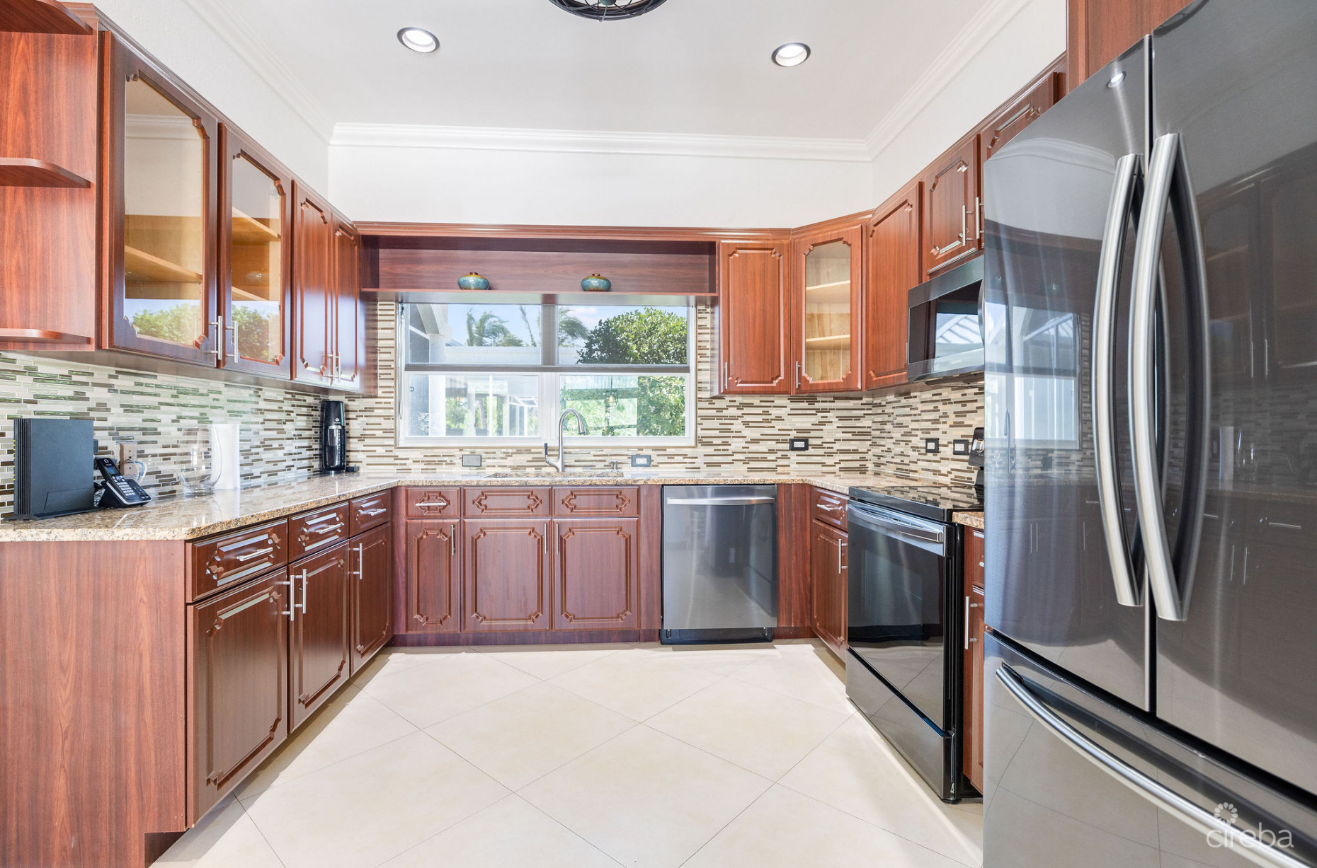 A CONTEMPORARY ISLAND ESCAPE ON RUM POINT DRIVE