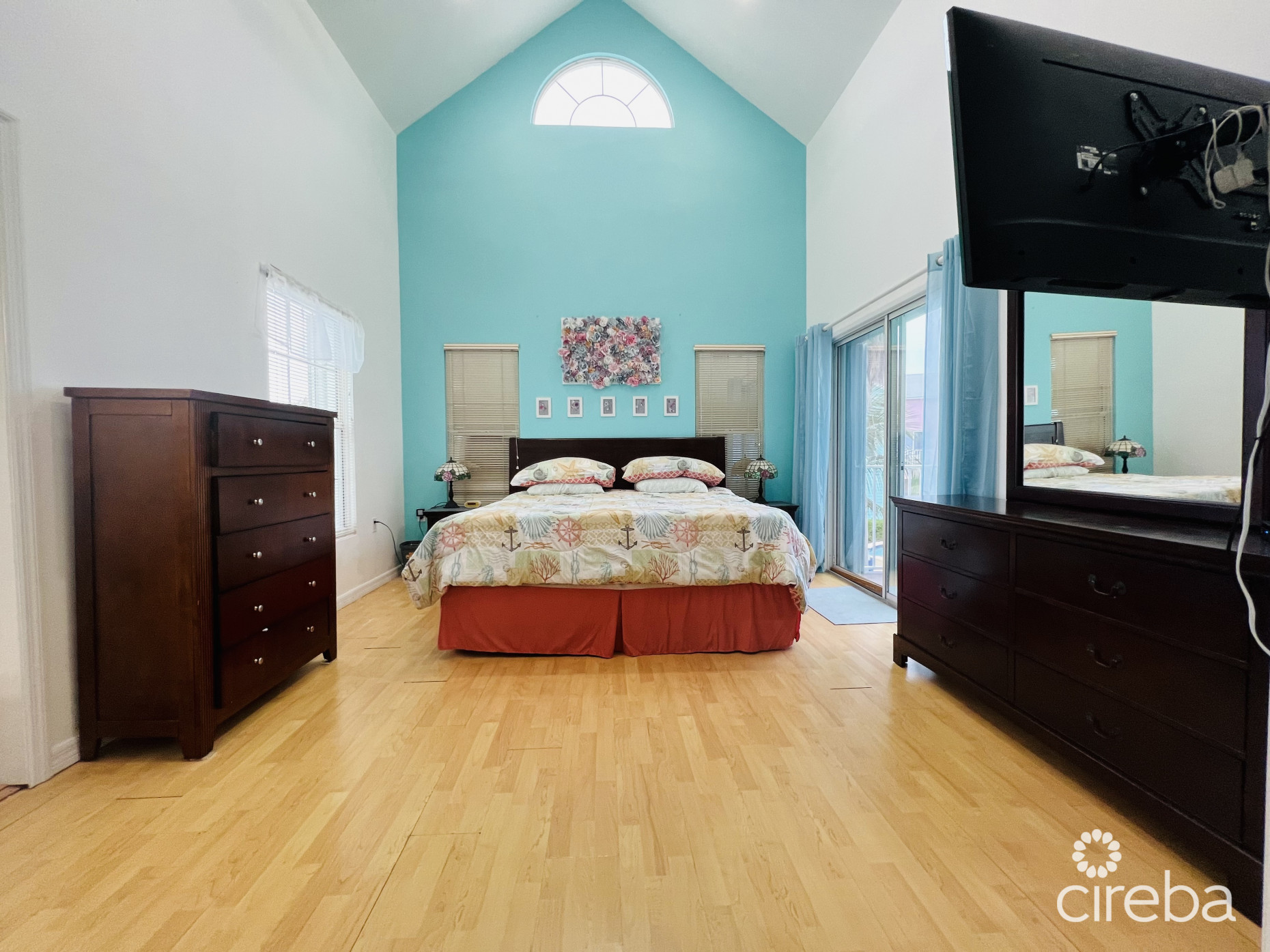 EAST END PARADISE VILLAS.  3 BED, 3 BATH + DEN WITH PRIVATE BEACH