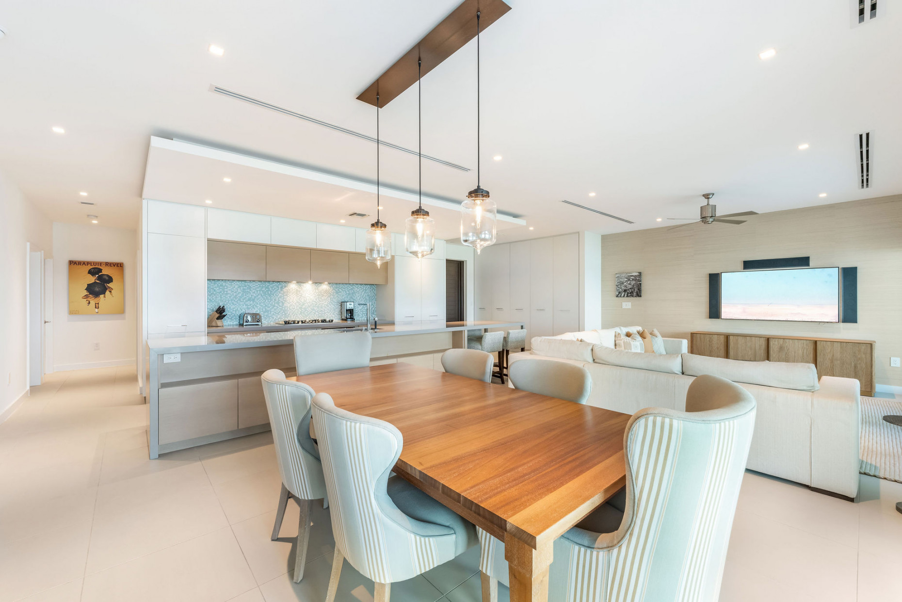 Oceana 105 - Grand Terrace Oceanfront Residence