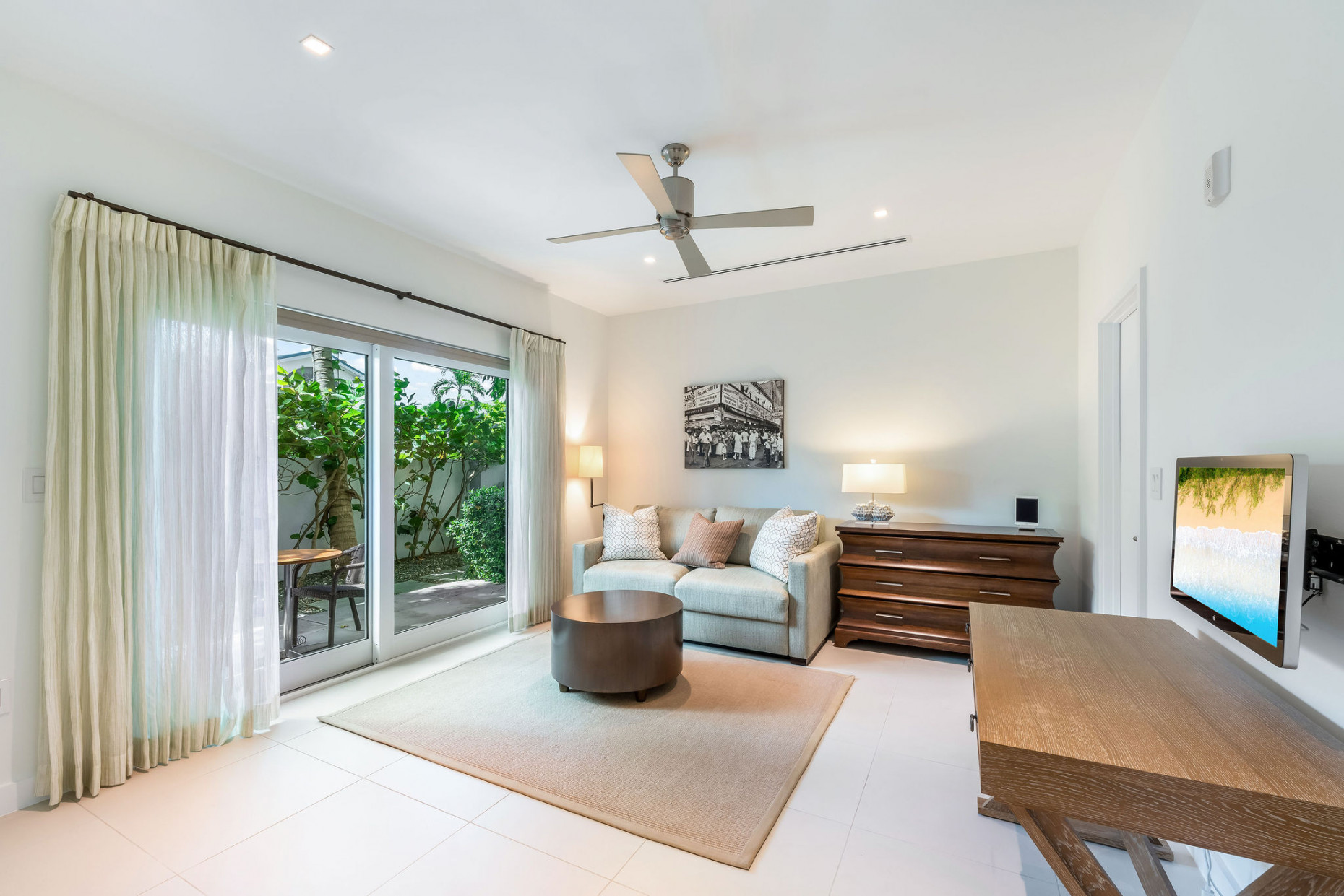 Oceana 105 - Grand Terrace Oceanfront Residence