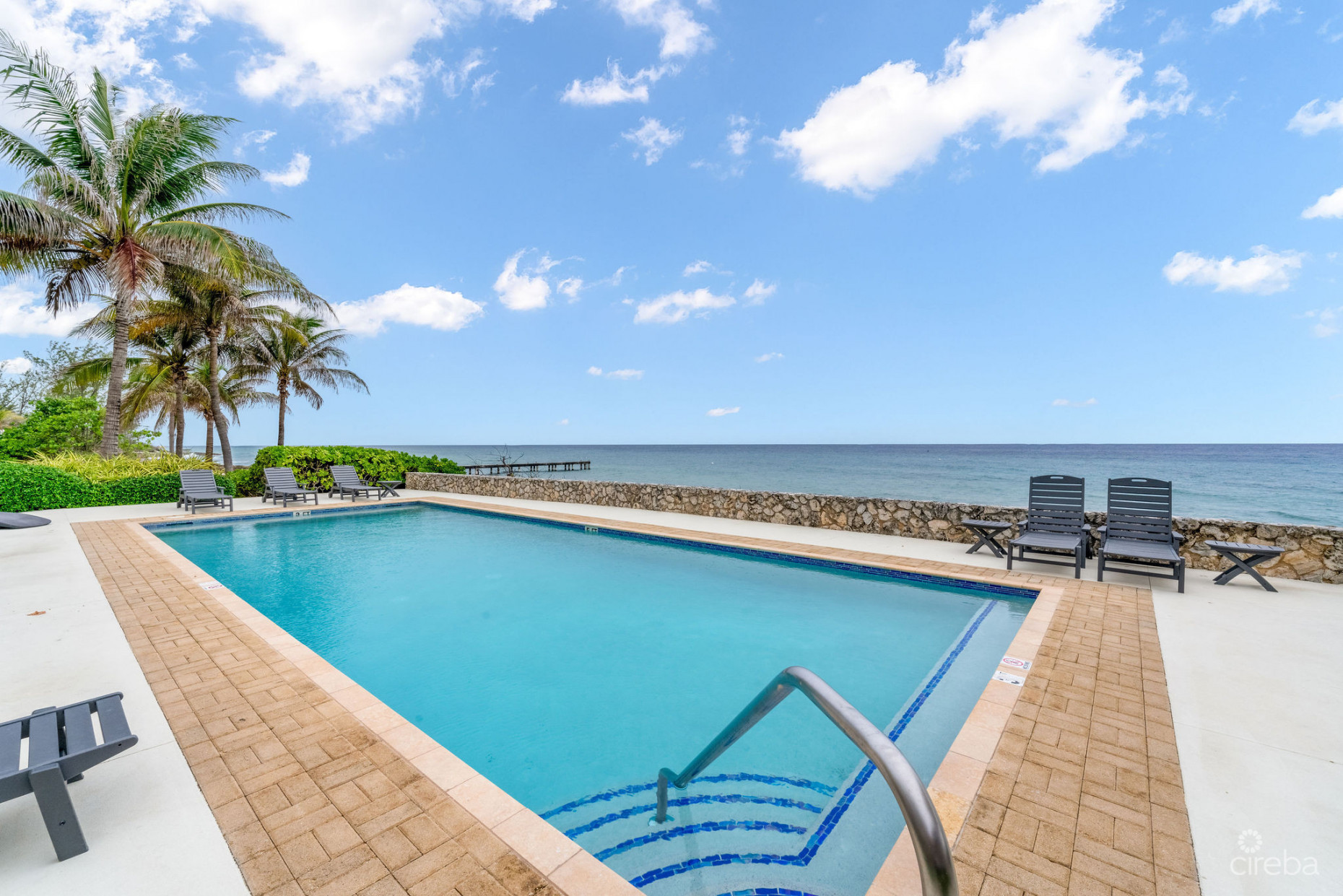 WESTVIEW- GROUND FLOOR OCEANFRONT CONDO