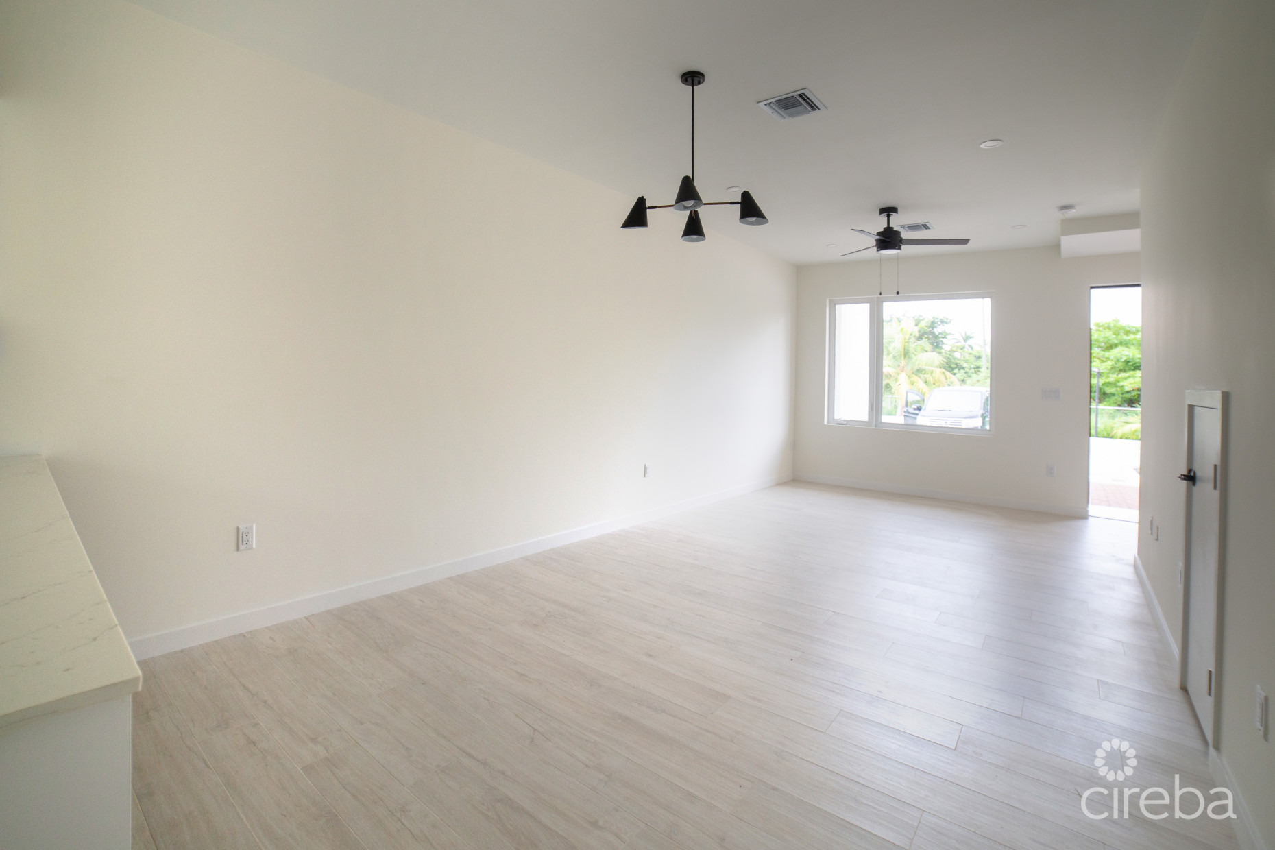 BRAND NEW - EUPHORIA -  LAST UNIT AVAILABLE