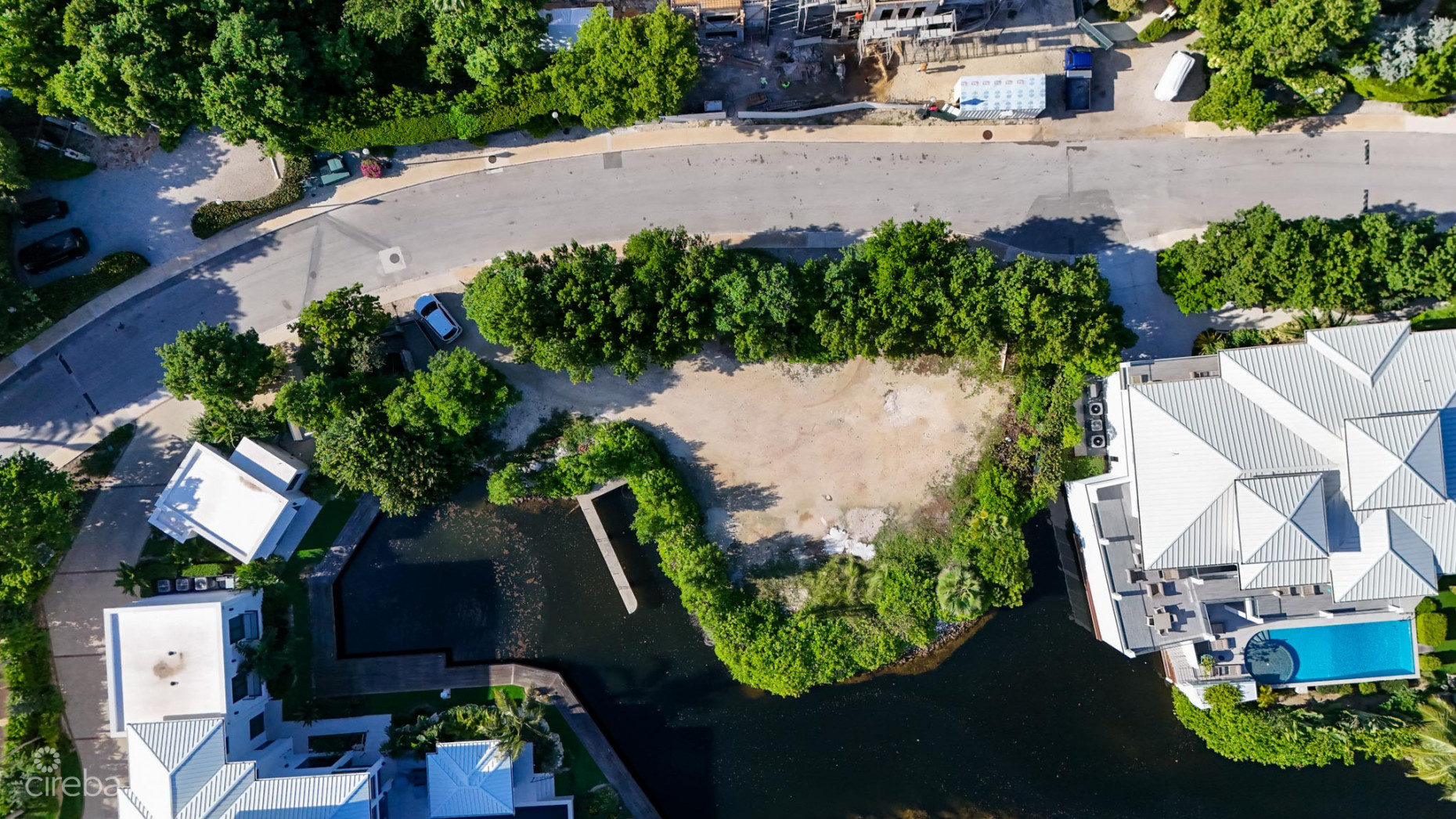 RITZ CARLTON DECK HOUSE #18 | CANAL FRONT LAND