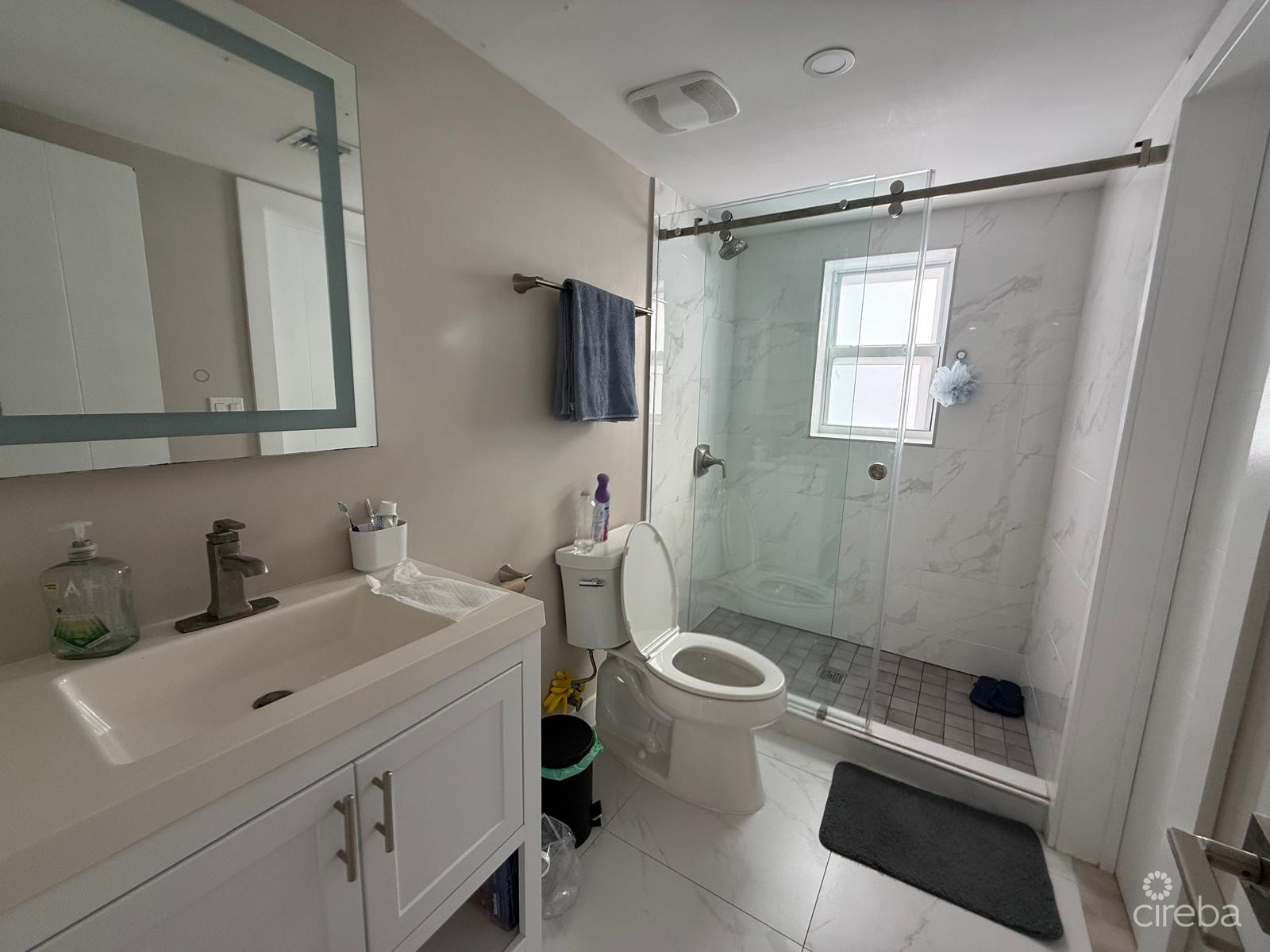 2 BED TOWNHOUSE DOWNTOWN REACH