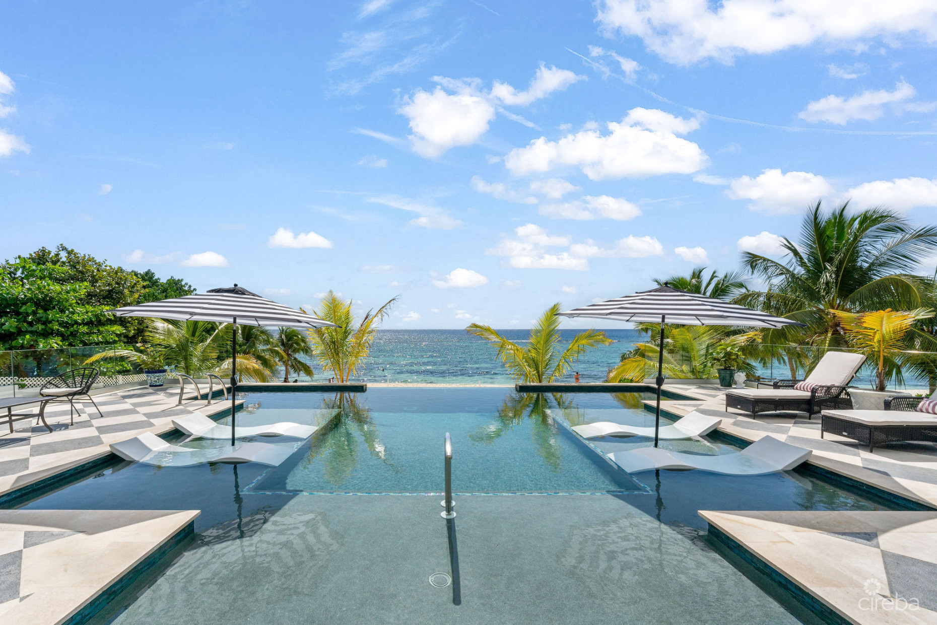 SPOTTS BEACH COTTAGE