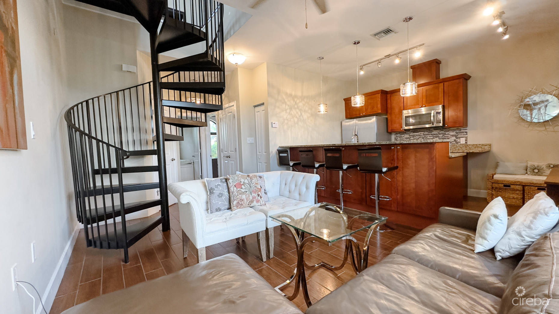 2 BEDROOM SAN SEBASTIAN TOWNHOUSE