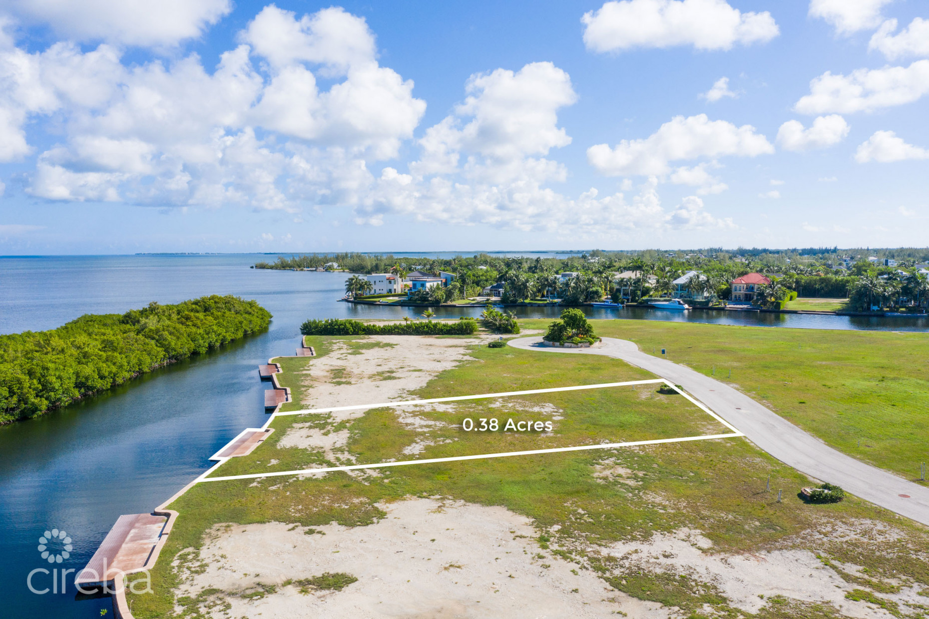 HARBOUR REACH 0.38 ACRE, NORTH SOUND FACING