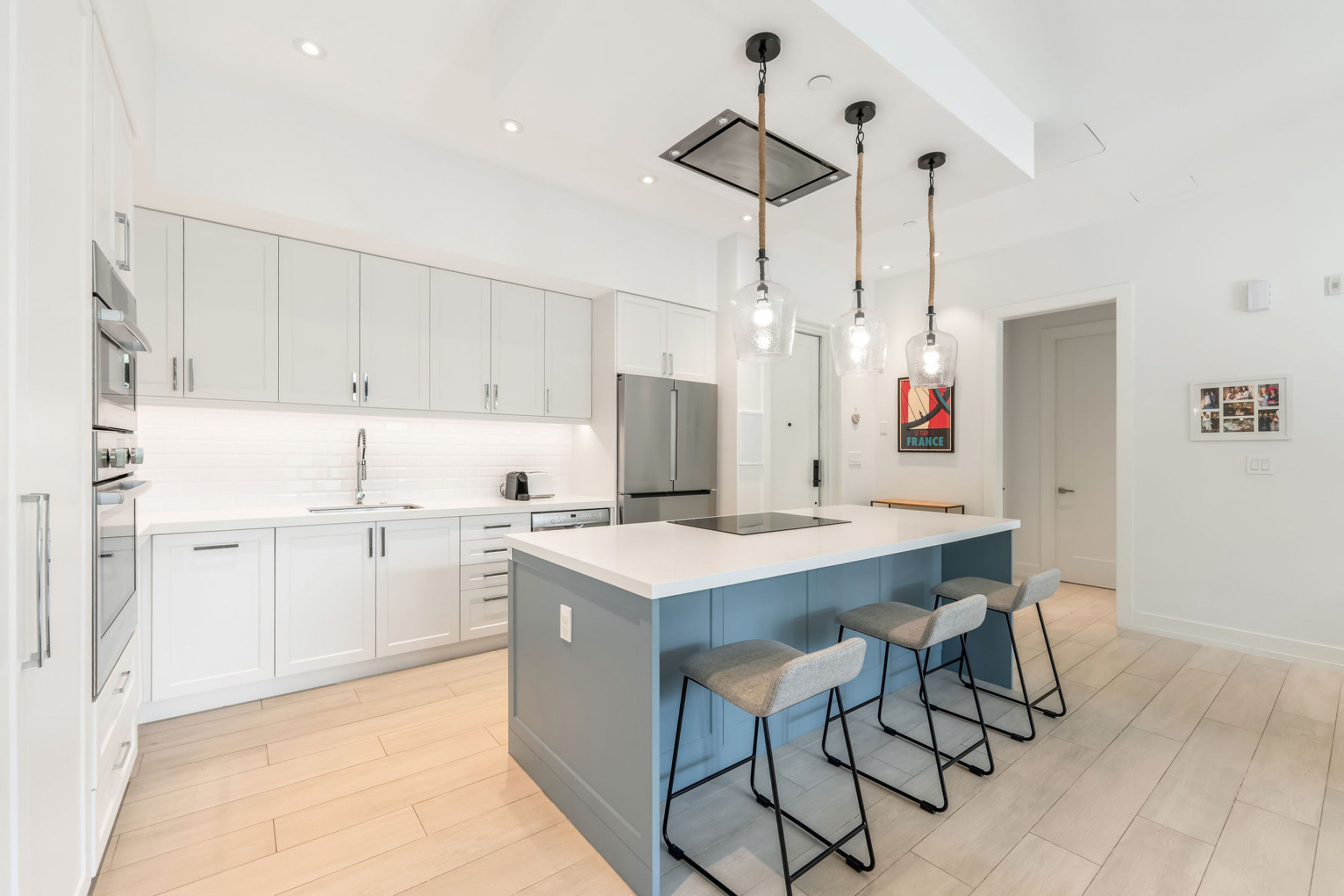 Olea 414 - Private Garden 2-bed Residence