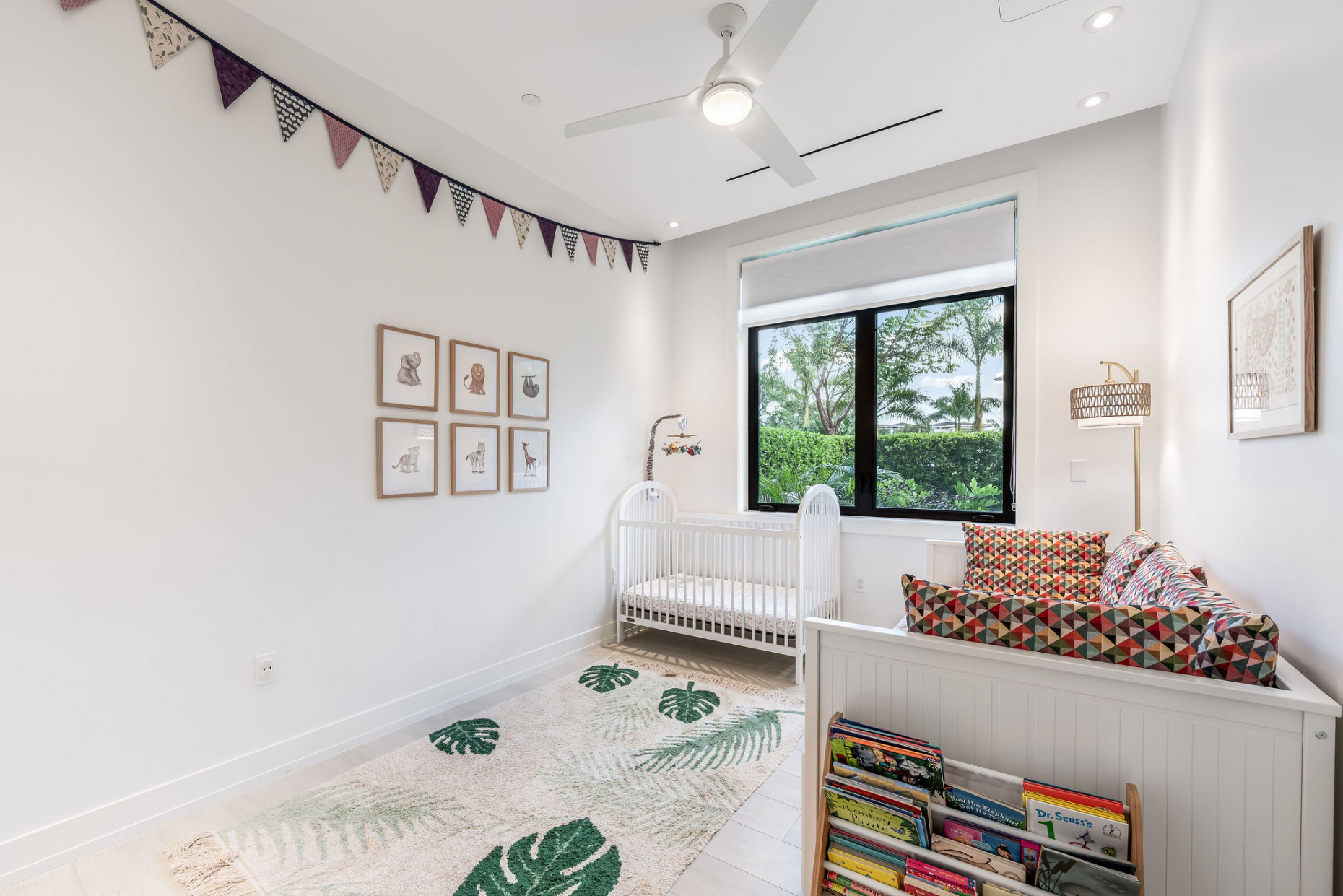 Olea 414 - Private Garden 2-bed Residence