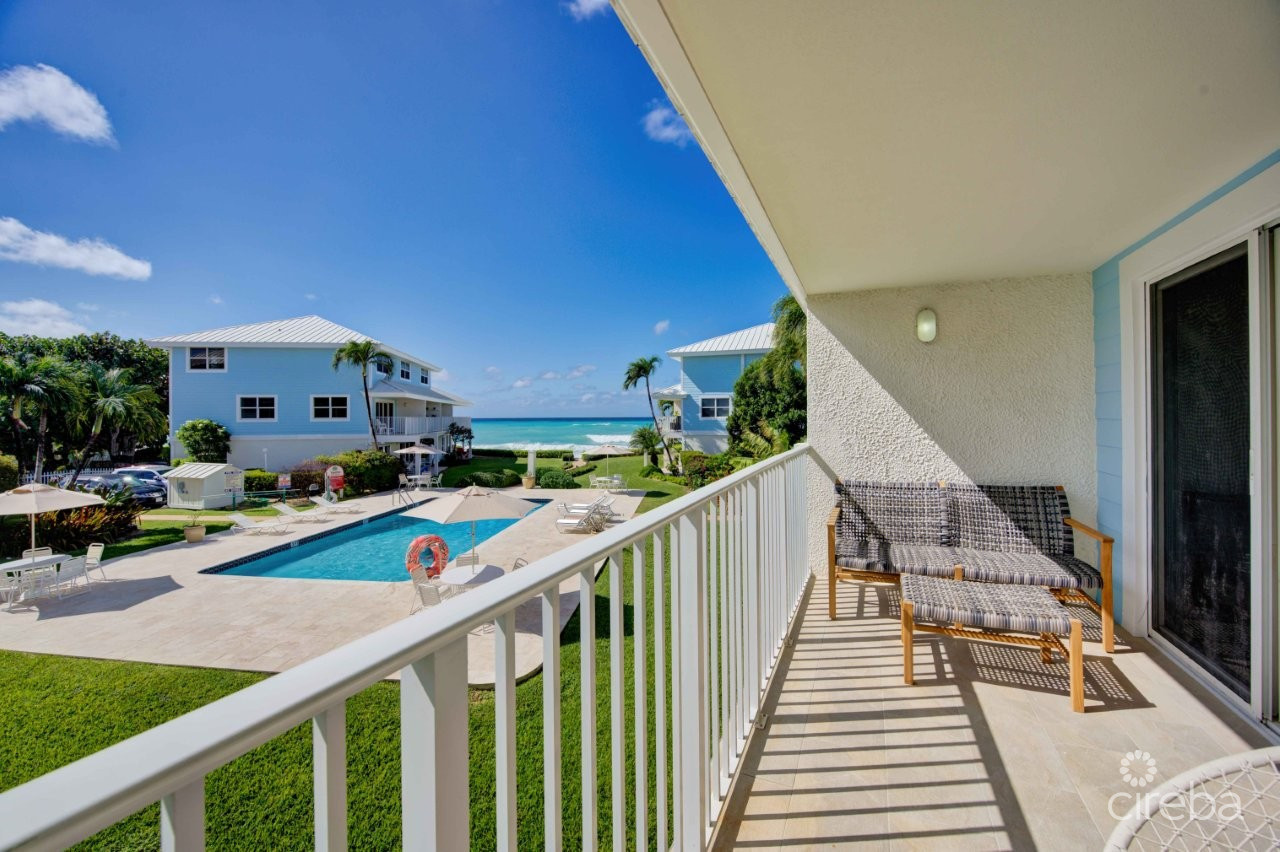 GRAPETREE CONDO ON SEVEN MILE BEACH