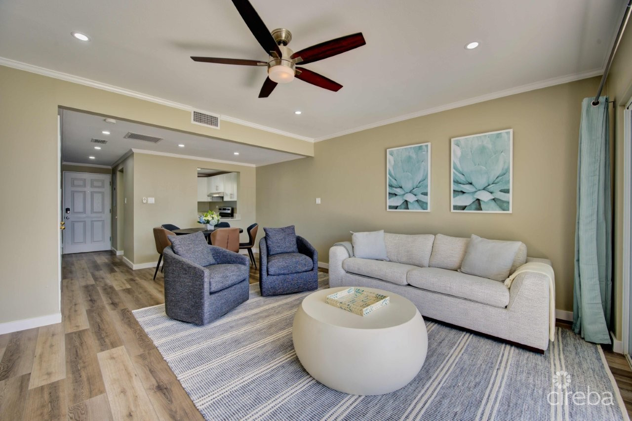 GRAPETREE CONDO ON SEVEN MILE BEACH