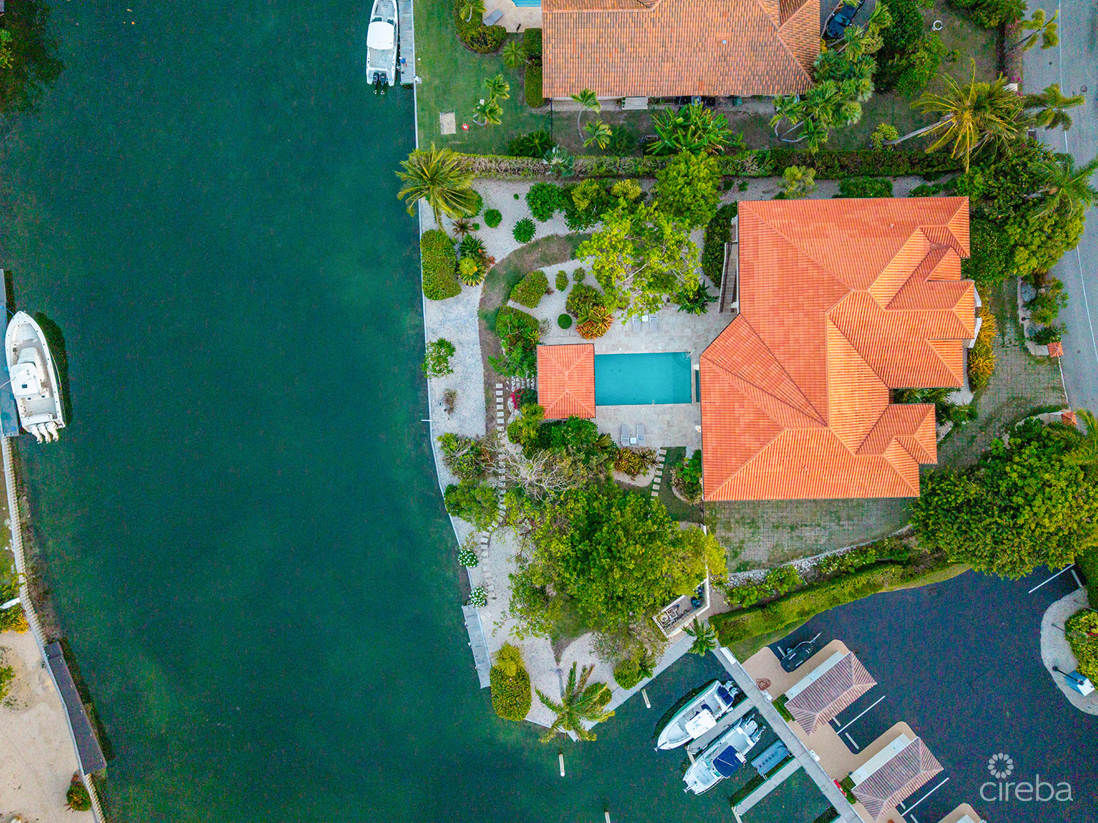 THE DOCK HOUSE | A VISTA DEL MAR & YACHT CLUB SIGNATURE RESIDENCE