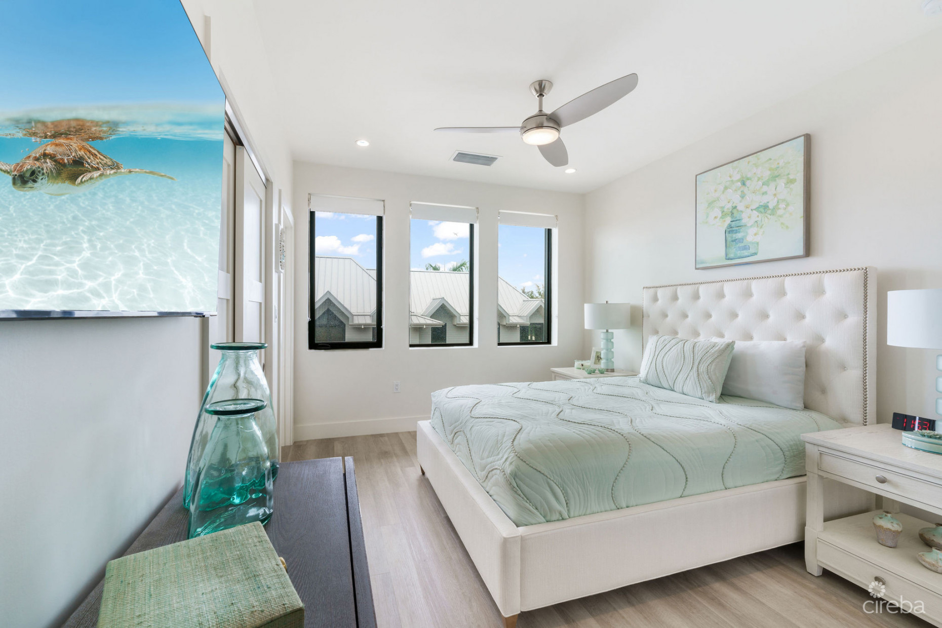 SEAHAVEN PROSPECT WATERFRONT 4 BED DUPLEX