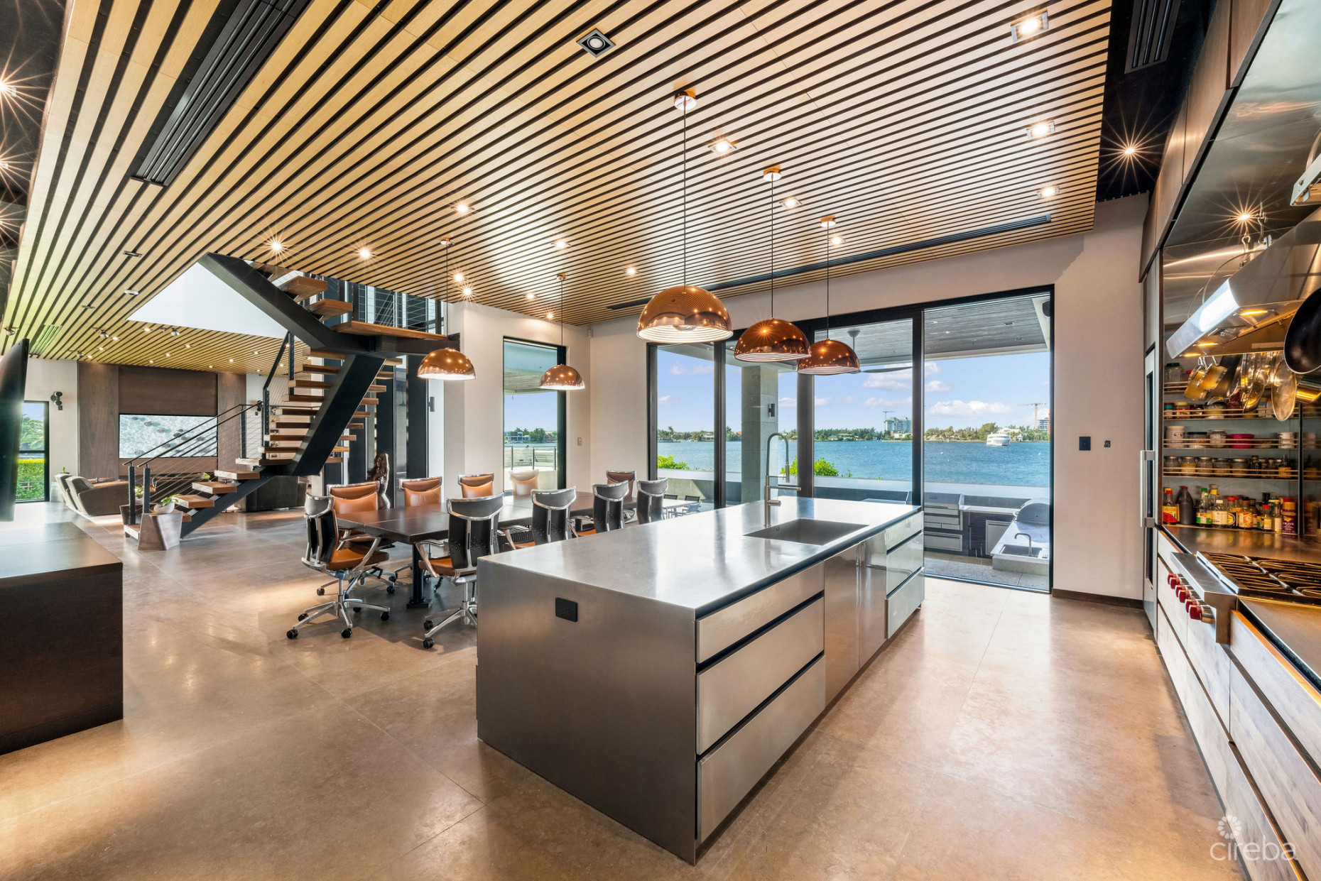 72 LALIQUE PENINSULA QUAY - SERENITY HOUSE IN CRYSTAL HARBOUR